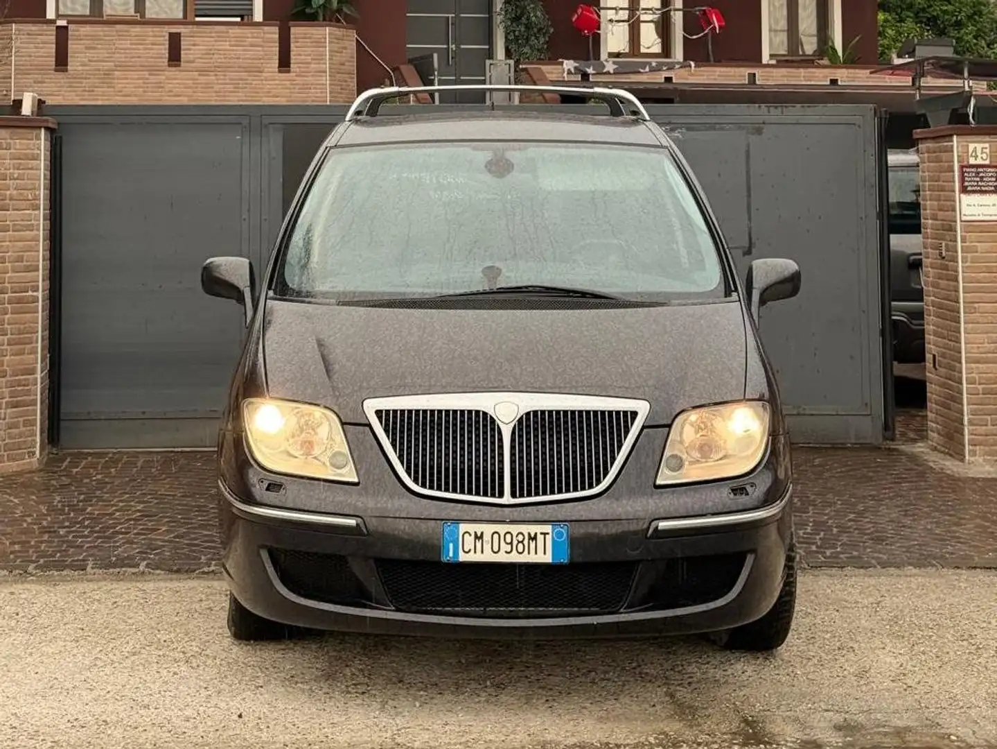 Lancia Phedra Phedra 2.2 jtd Emblema Szürke - 2