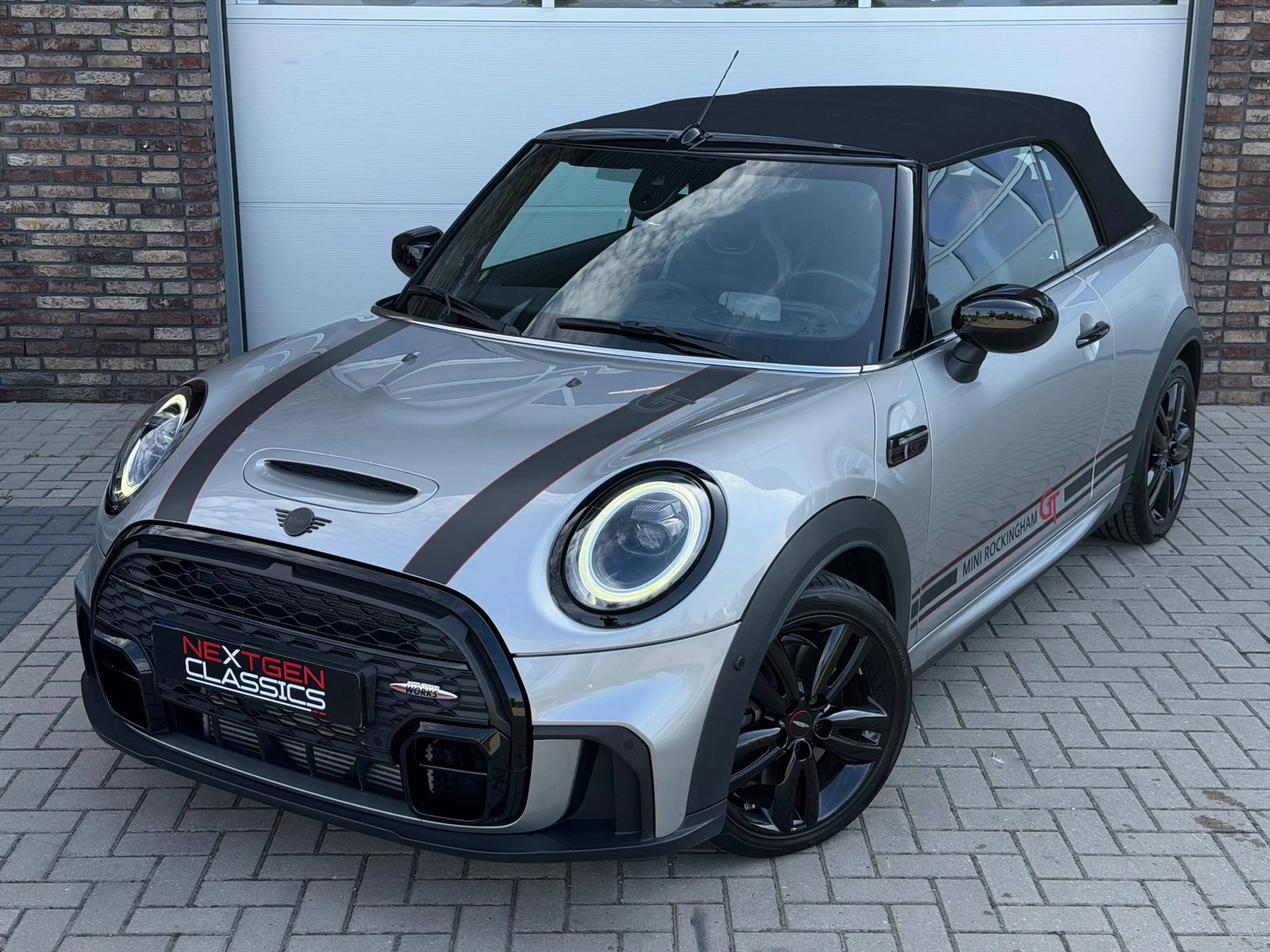 MINI John Cooper Works Cabrio 2.0 S JCW Rockingham GT Edition Full Option — photo 4