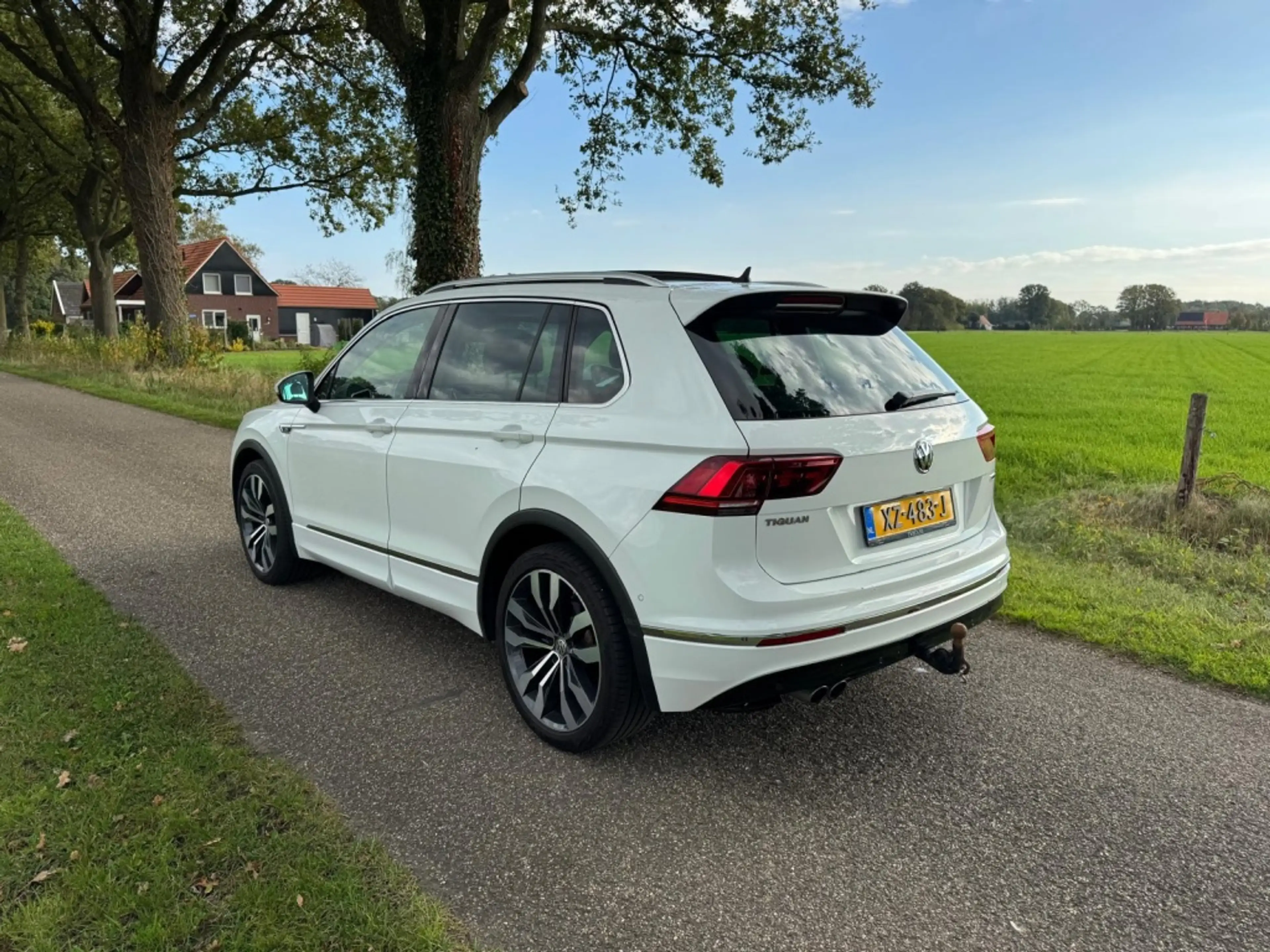 Volkswagen Tiguan 2.0 TSI 4Motion R-Line | Pano | 360 Camera | Leder — photo 7