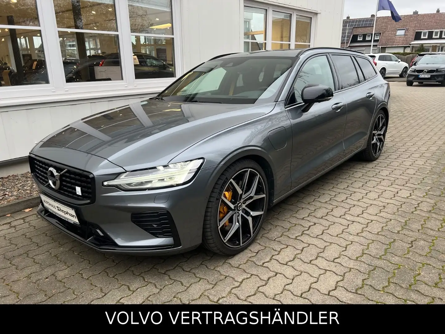 Volvo V60 Recharge T8 AWD Polestar AHK GARANTIE Gris - 1