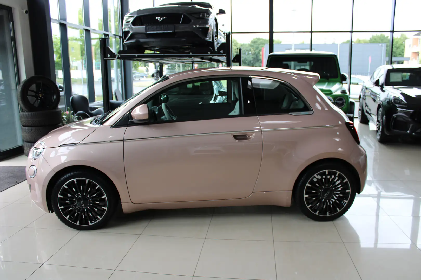 Fiat 500e ELEKTRO 3+1 SONDERMODELL LA PRIMA BY BOCELLI 1HAND Gold - 2