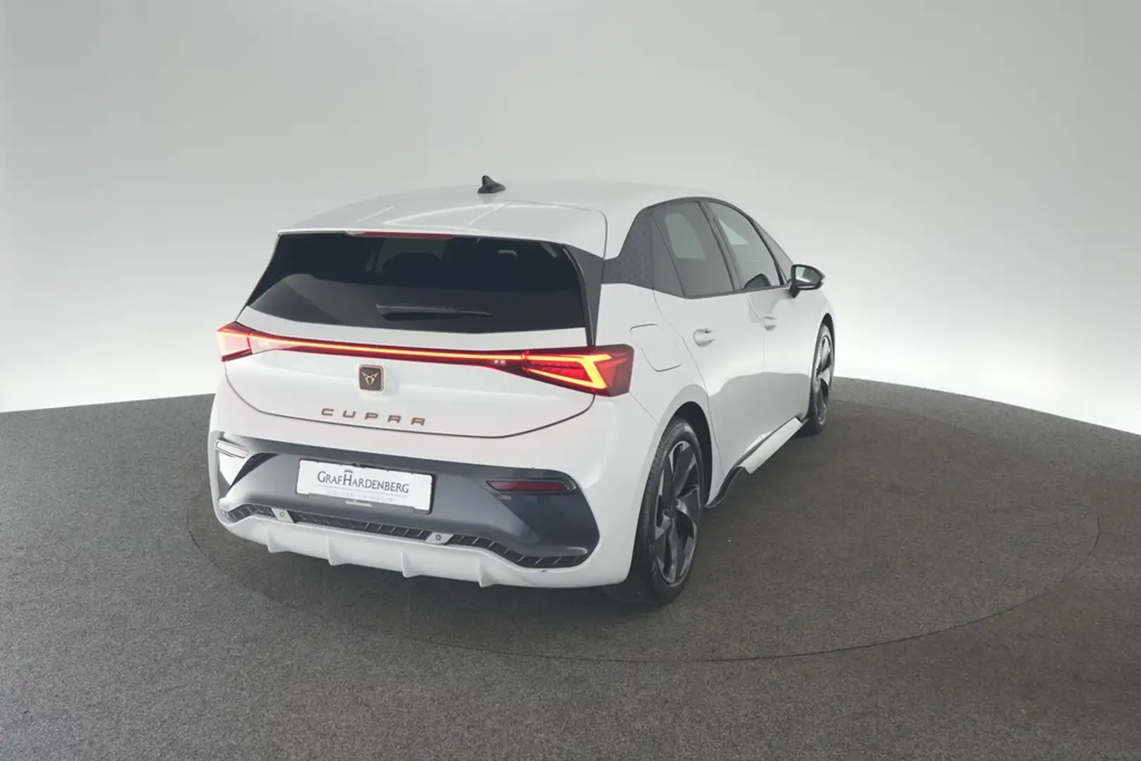 CUPRA Born LED ACC Einparkhilfe hi + vo Dynamiklenkung Weiß - 2