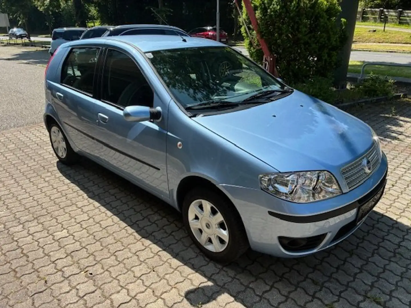 Fiat Punto 1,2 Lifestyle *Klima*52.000 KM*TOP ZUSTAND* Blau - 1