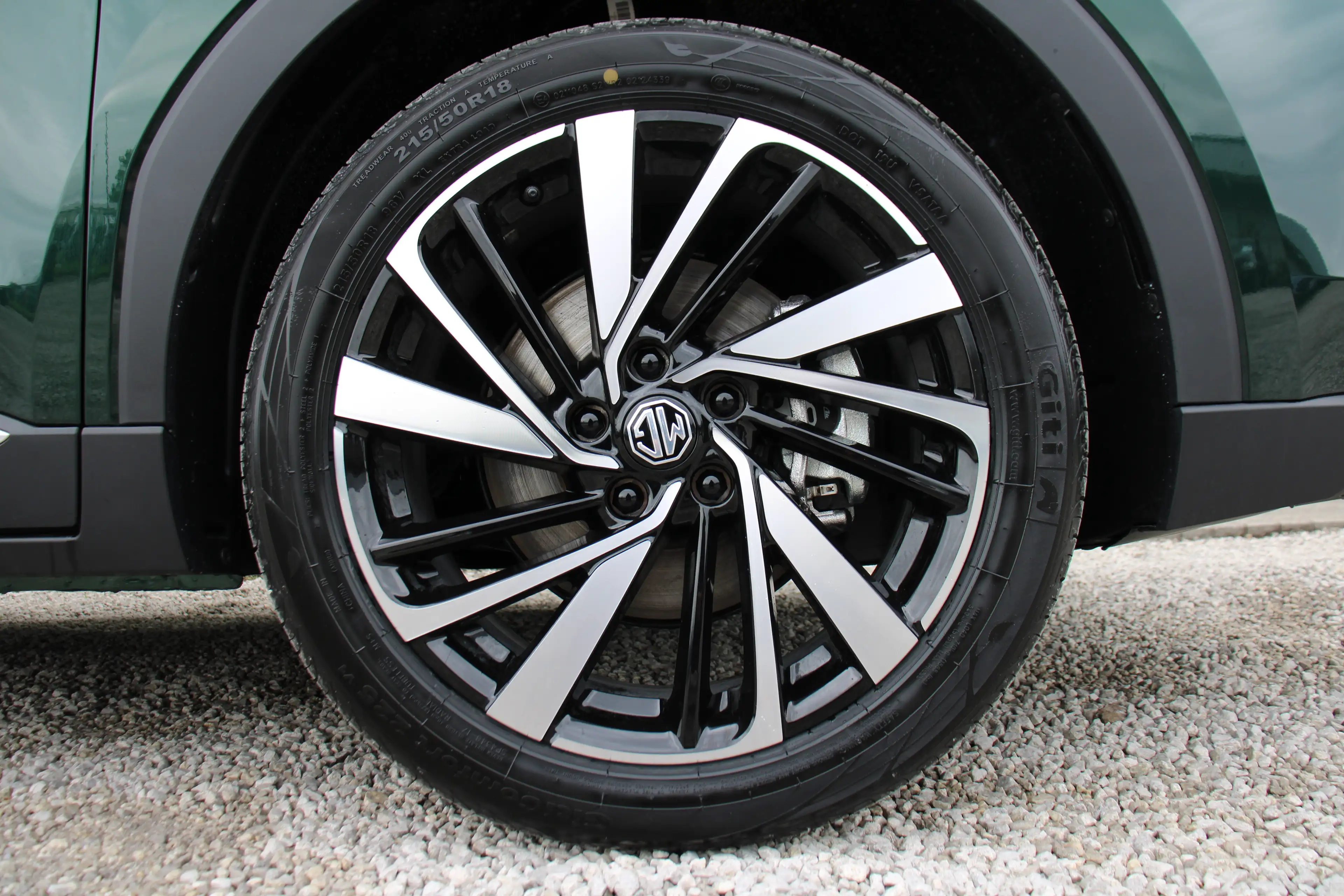 MG ZS 1.5T Hybrid+ Luxury 197 PK *7J Garantie+Assistance — photo 3