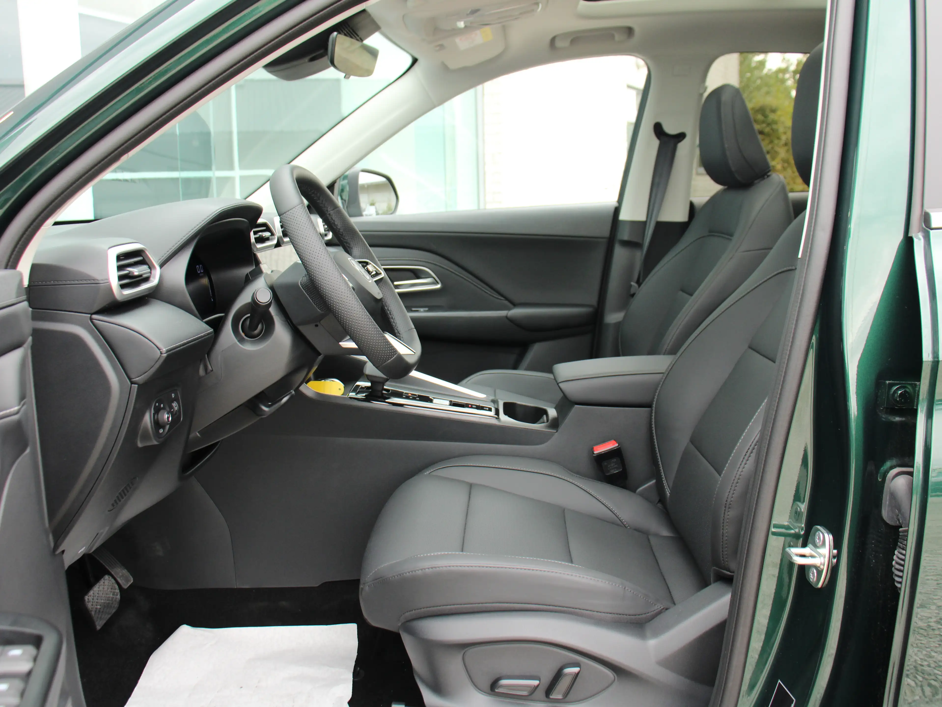 MG ZS 1.5T Hybrid+ Luxury 197 PK *7J Garantie+Assistance — photo 10