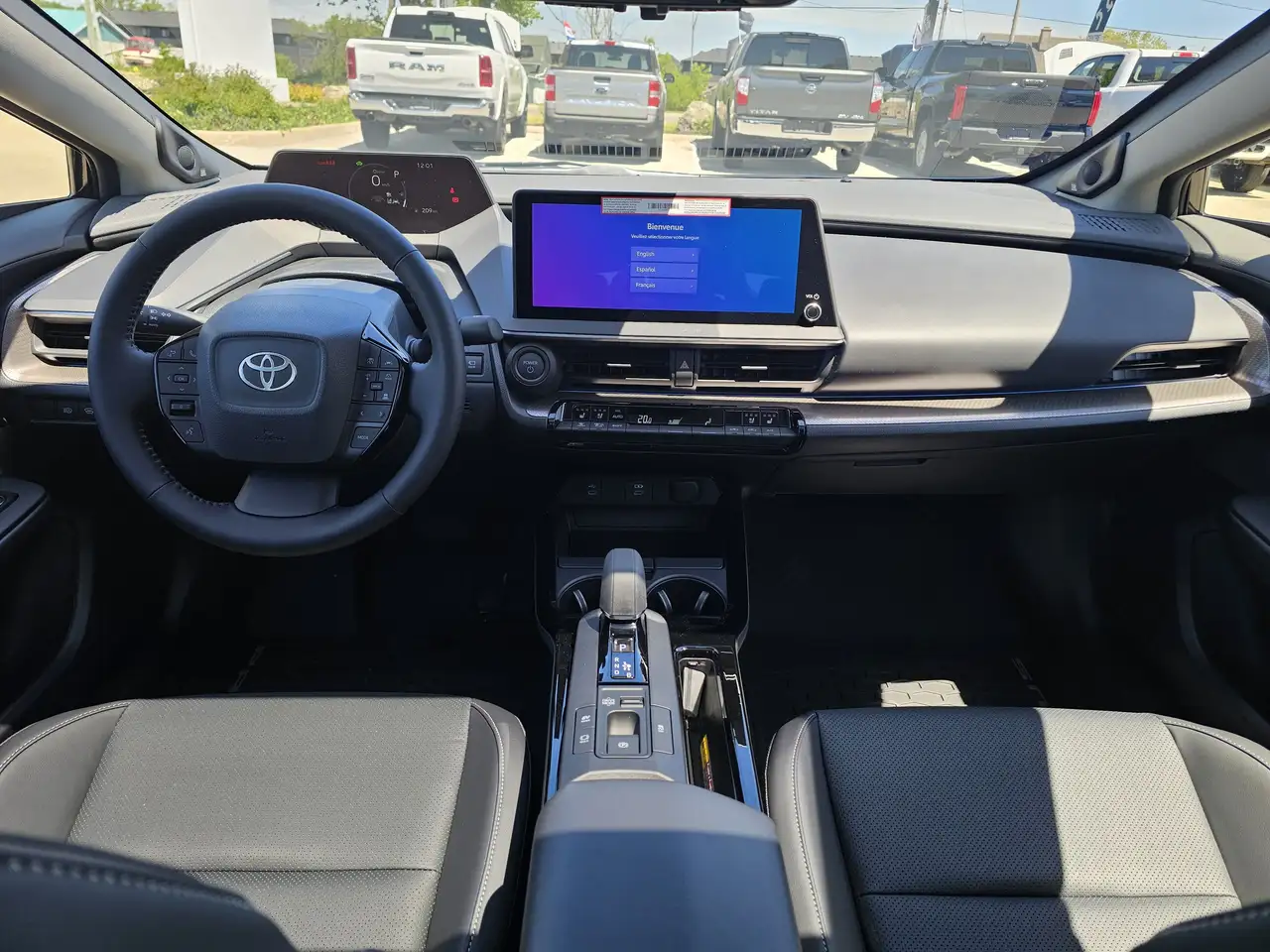 Toyota Prius снимка Toyota Prius