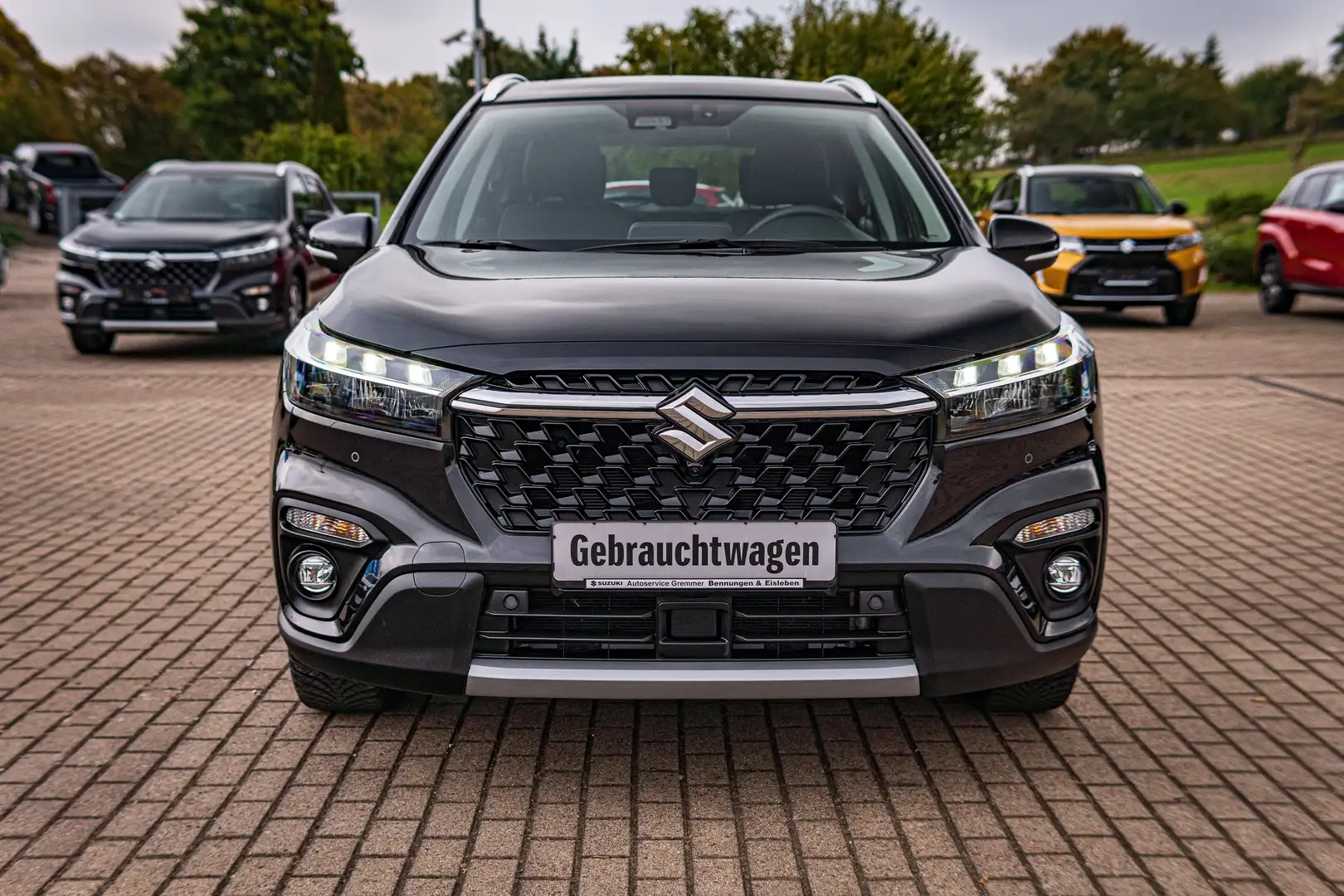 Suzuki S-Cross 1.5 Dualjet Hybrid ALLGRIP AGS Comfort+ *AHZV Schwarz - 2