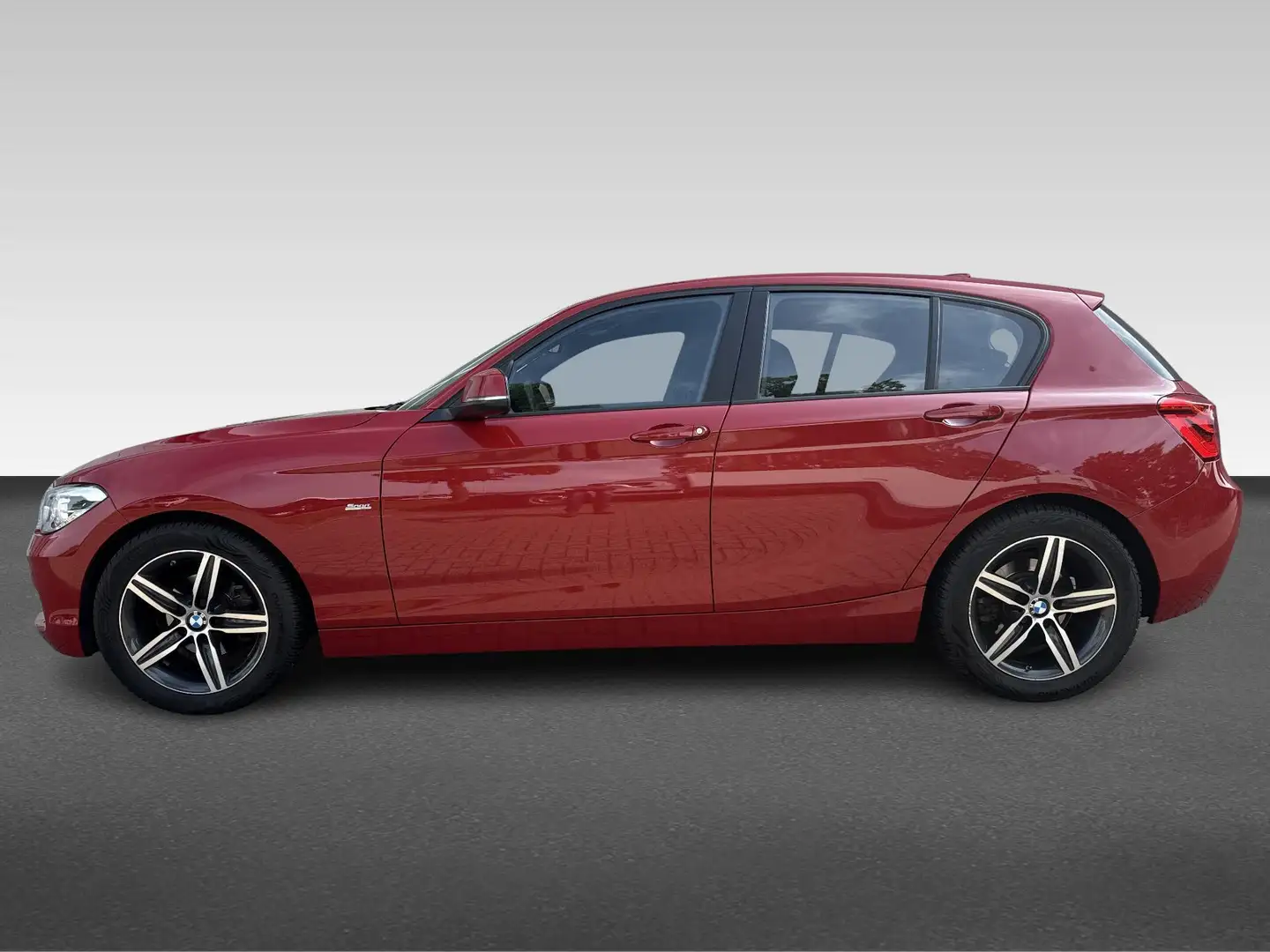 BMW 118 1-Serie (f20) 118i 136pk Aut8 Sport-Line High Exec Rood - 2