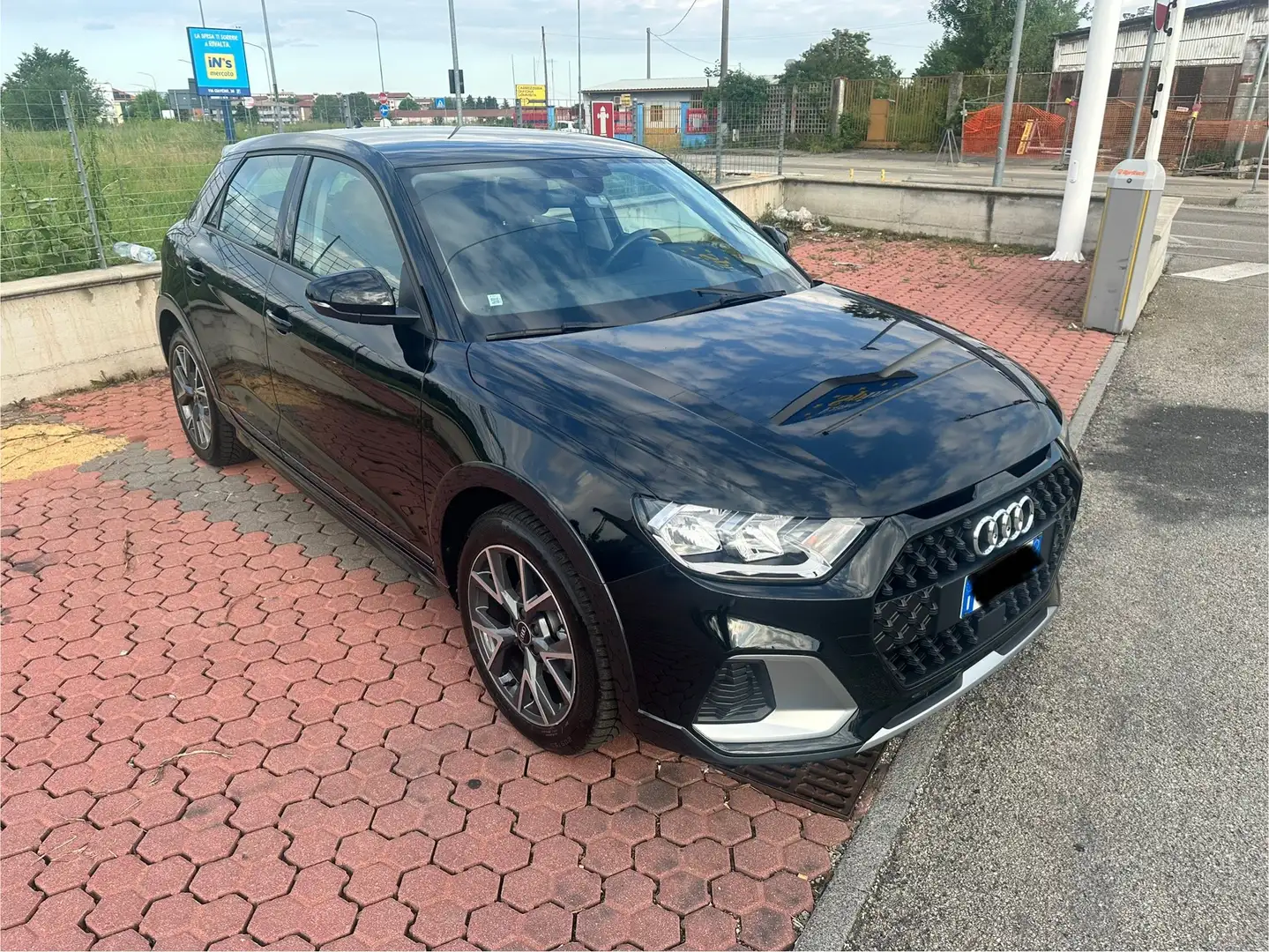 Audi A1 A1 II 2019 Citycarver 30 1.0 tfsi Admired 110CV Nero - 1