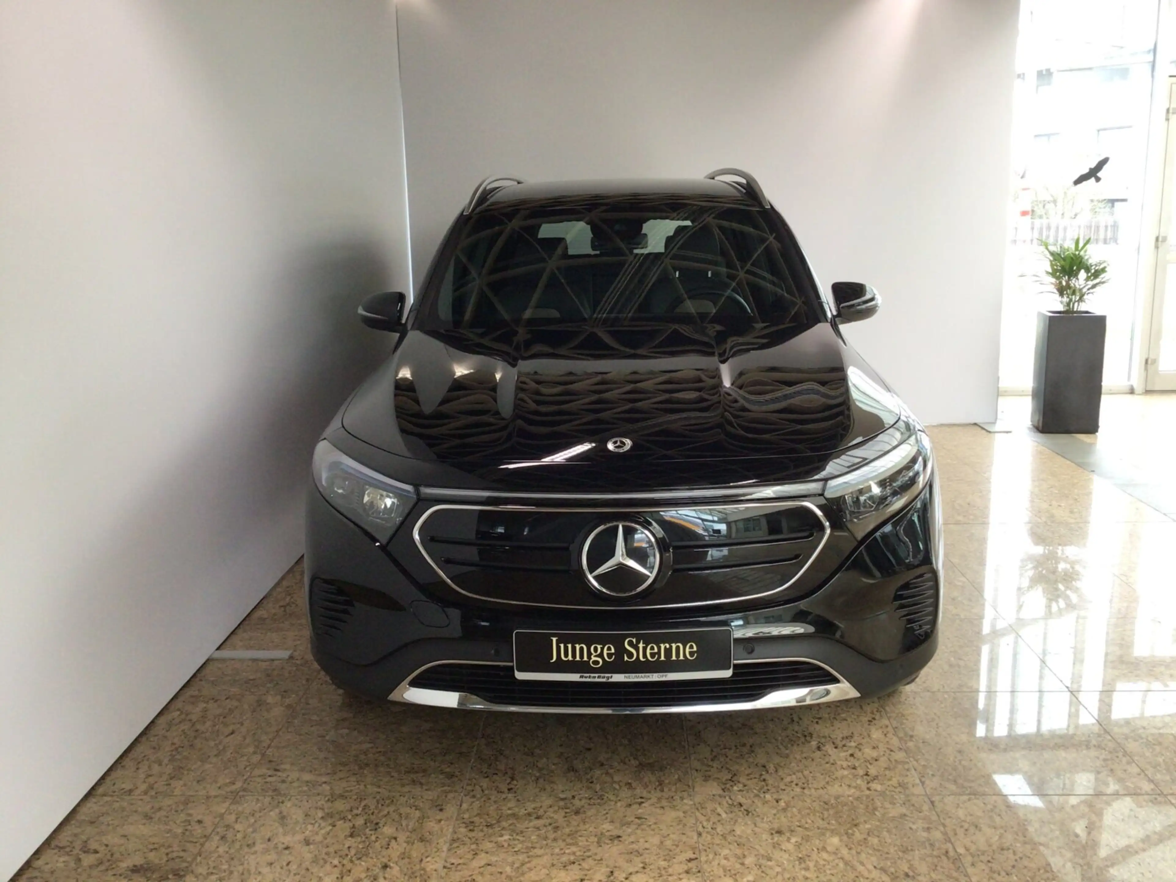 Mercedes-Benz EQB 350 EQB 350 4MATIC Advanced/Eletric Art/Totwinkel/LED — photo 4