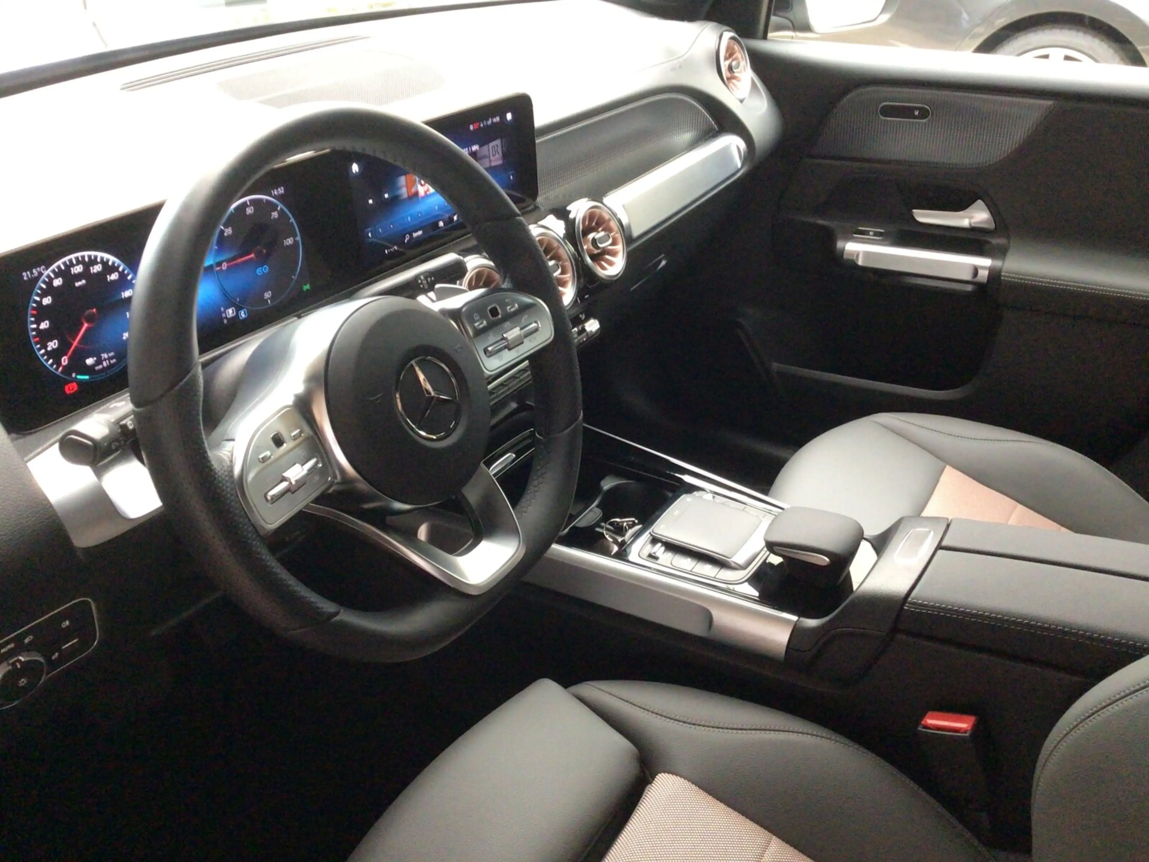 Mercedes-Benz EQB 350 EQB 350 4MATIC Advanced/Eletric Art/Totwinkel/LED — photo 10