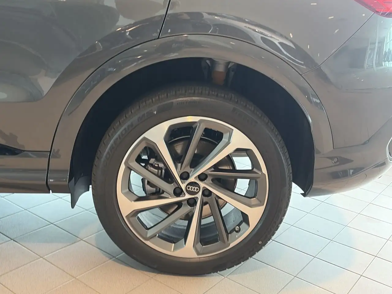 Audi Q5 photo Audi Q5