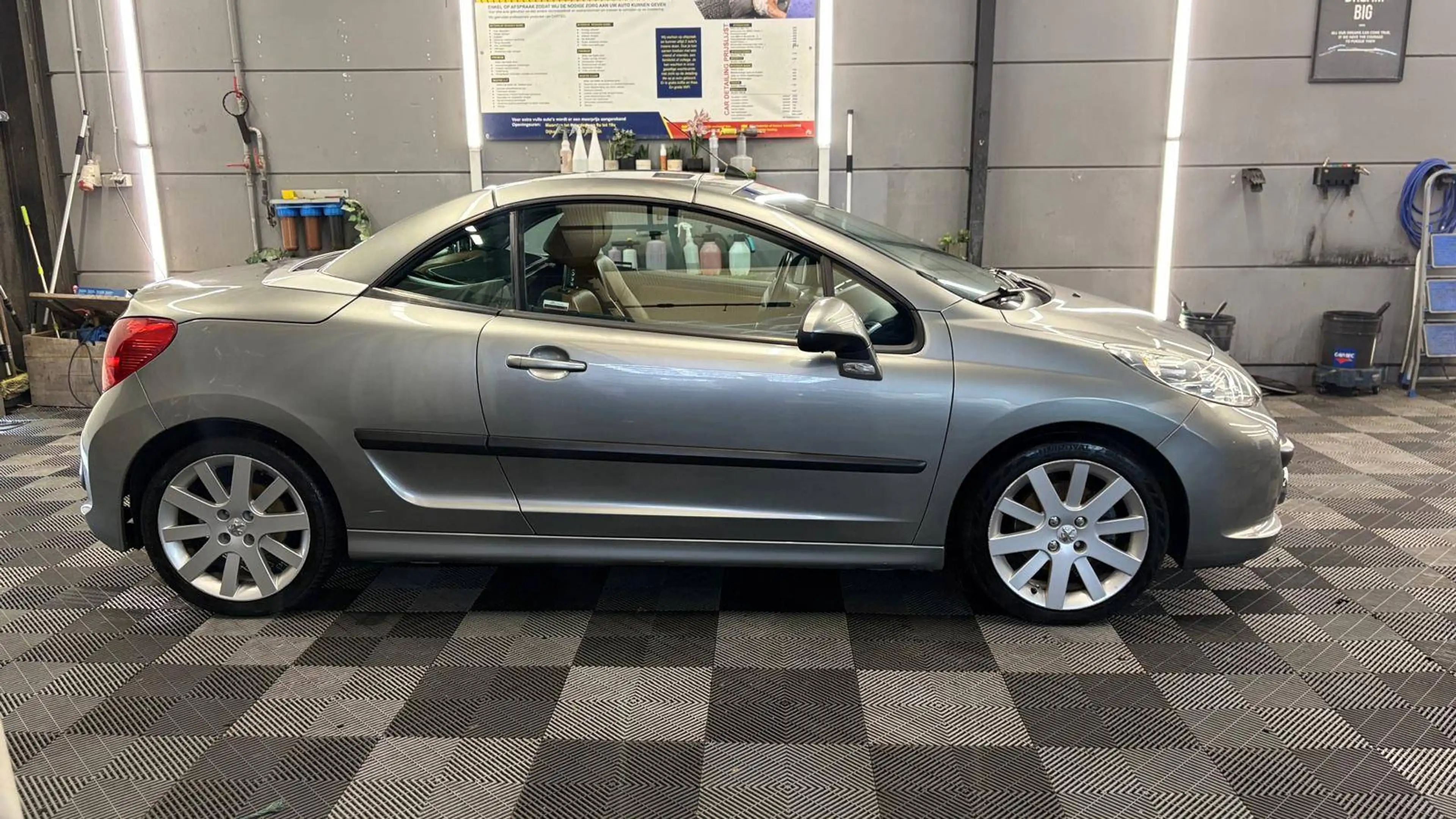 Peugeot 207 cc Cabrio 1.6i AUTOMATIQUE bj. 2007 135.189km — photo 5