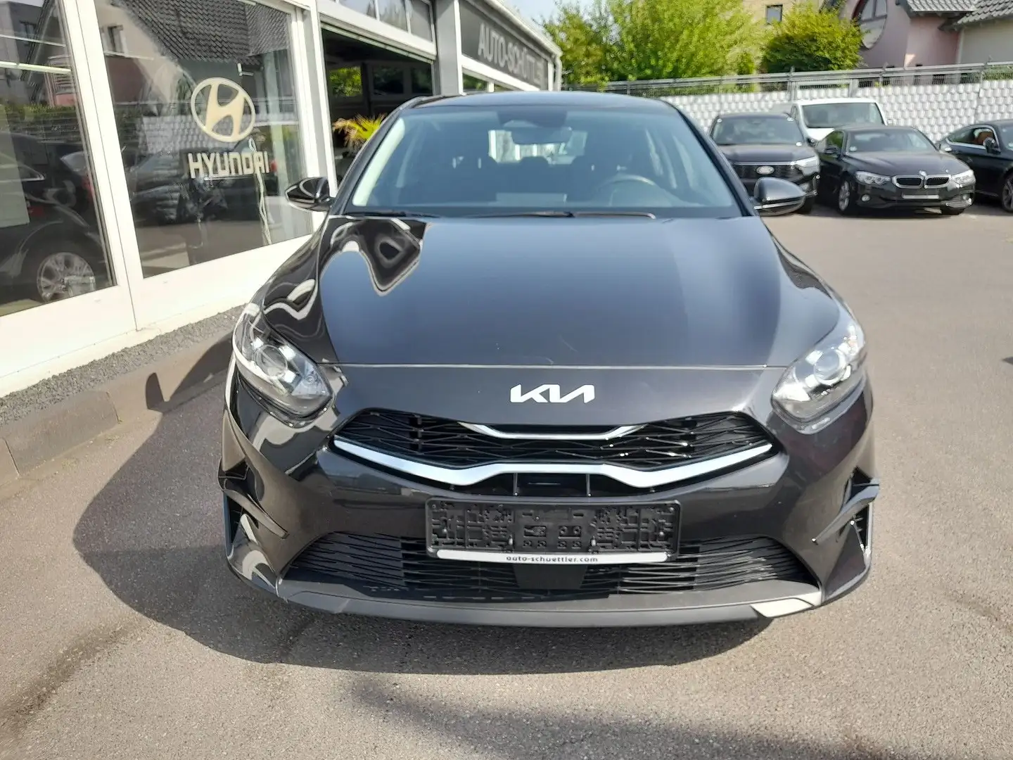 Kia Ceed / cee'd Automatik,Navi,Spurh,AppleC, ACC Noir - 2