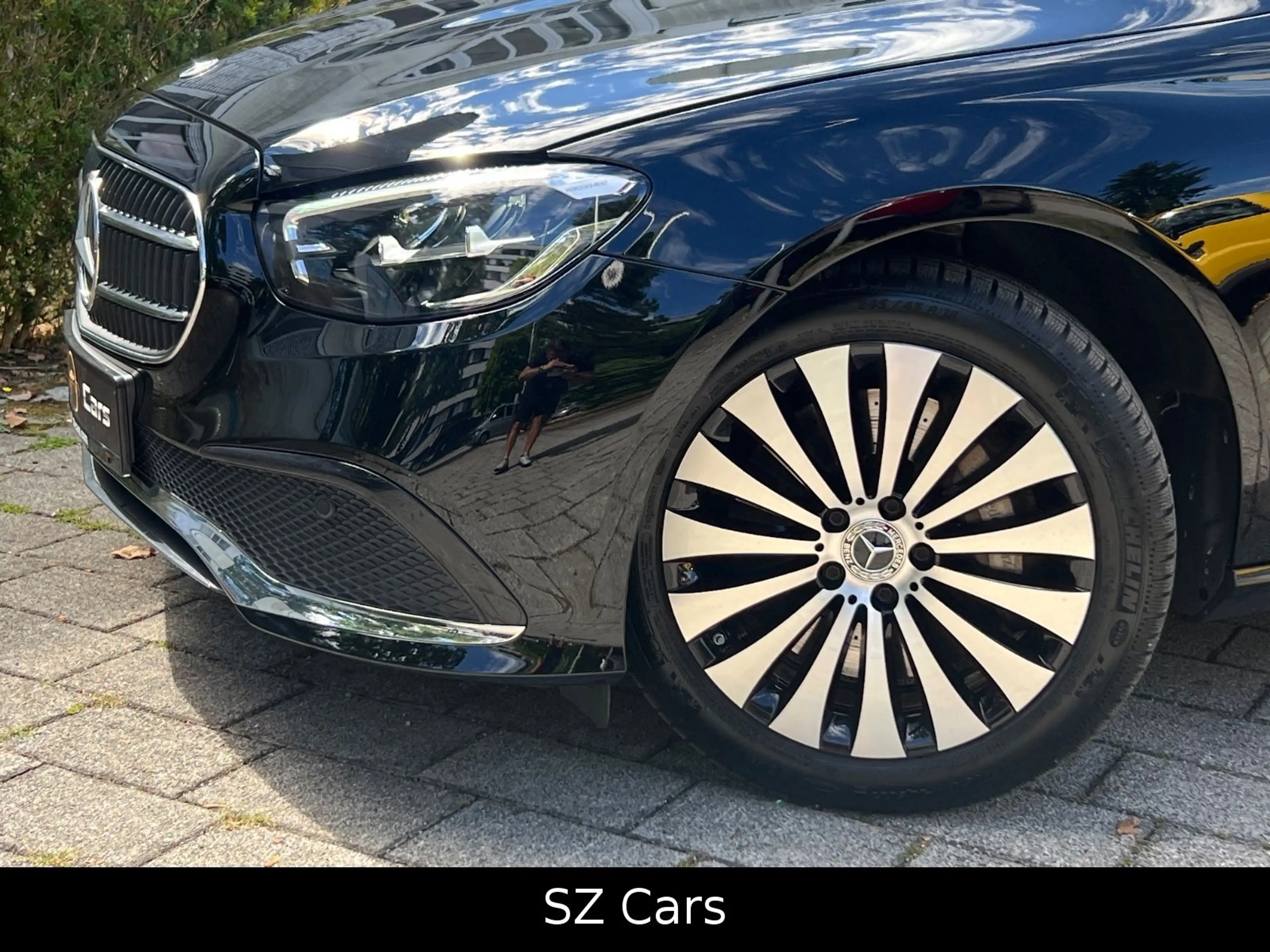 Mercedes-Benz E 450 Limousine 4Matic — photo 2