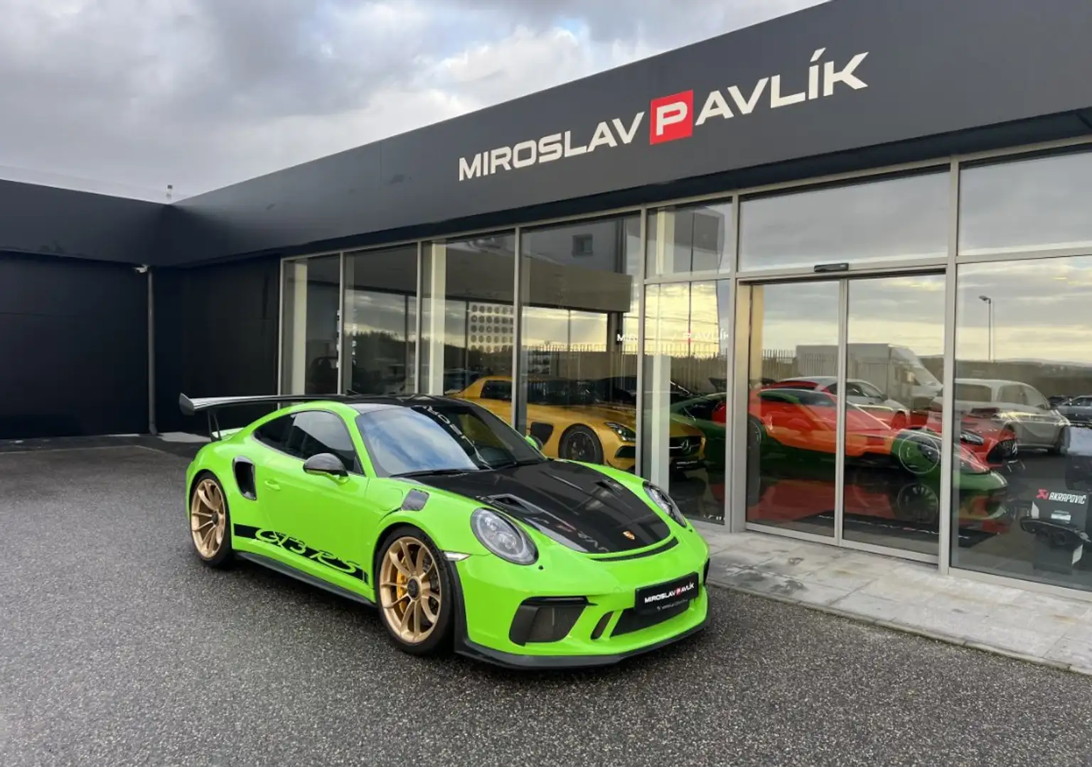 Porsche 911 type 991.2 4.0 GT3 RS Weissach 520 ch - Carbone Vert - 2