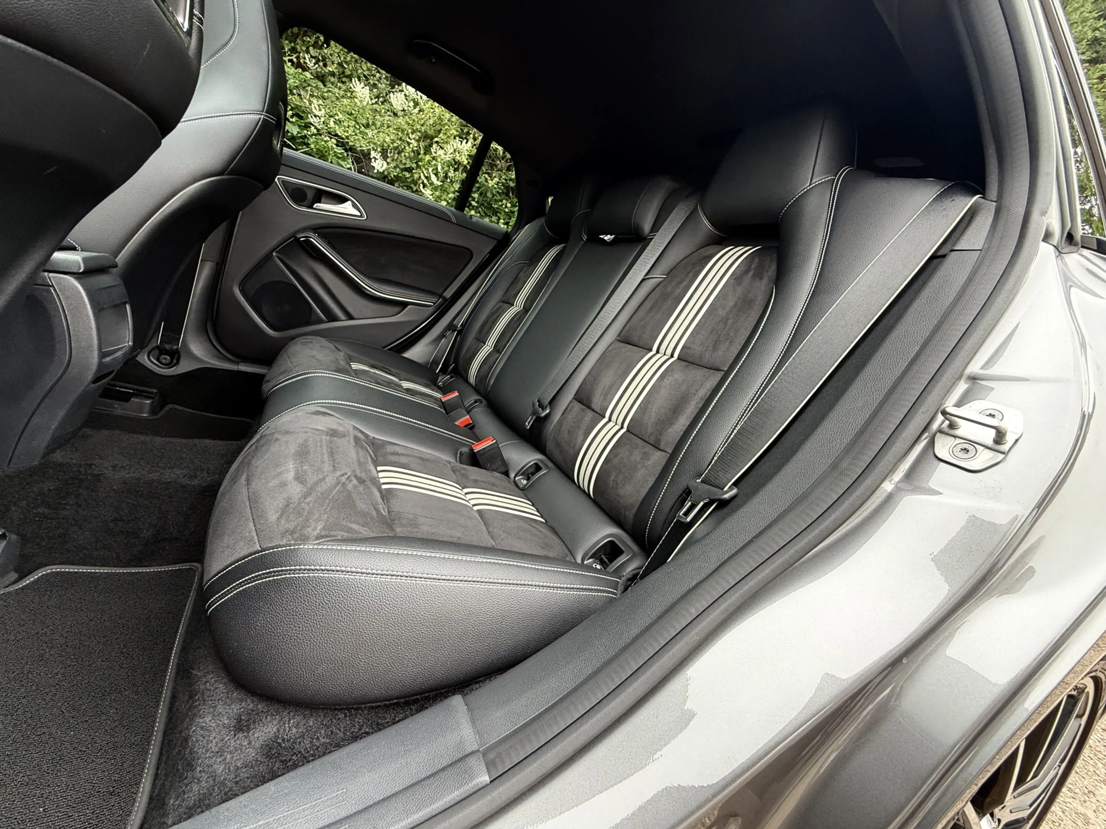 Mercedes-Benz CLA 200 Shooting Brake AMG I Edition I Pano I H&K — photo 13