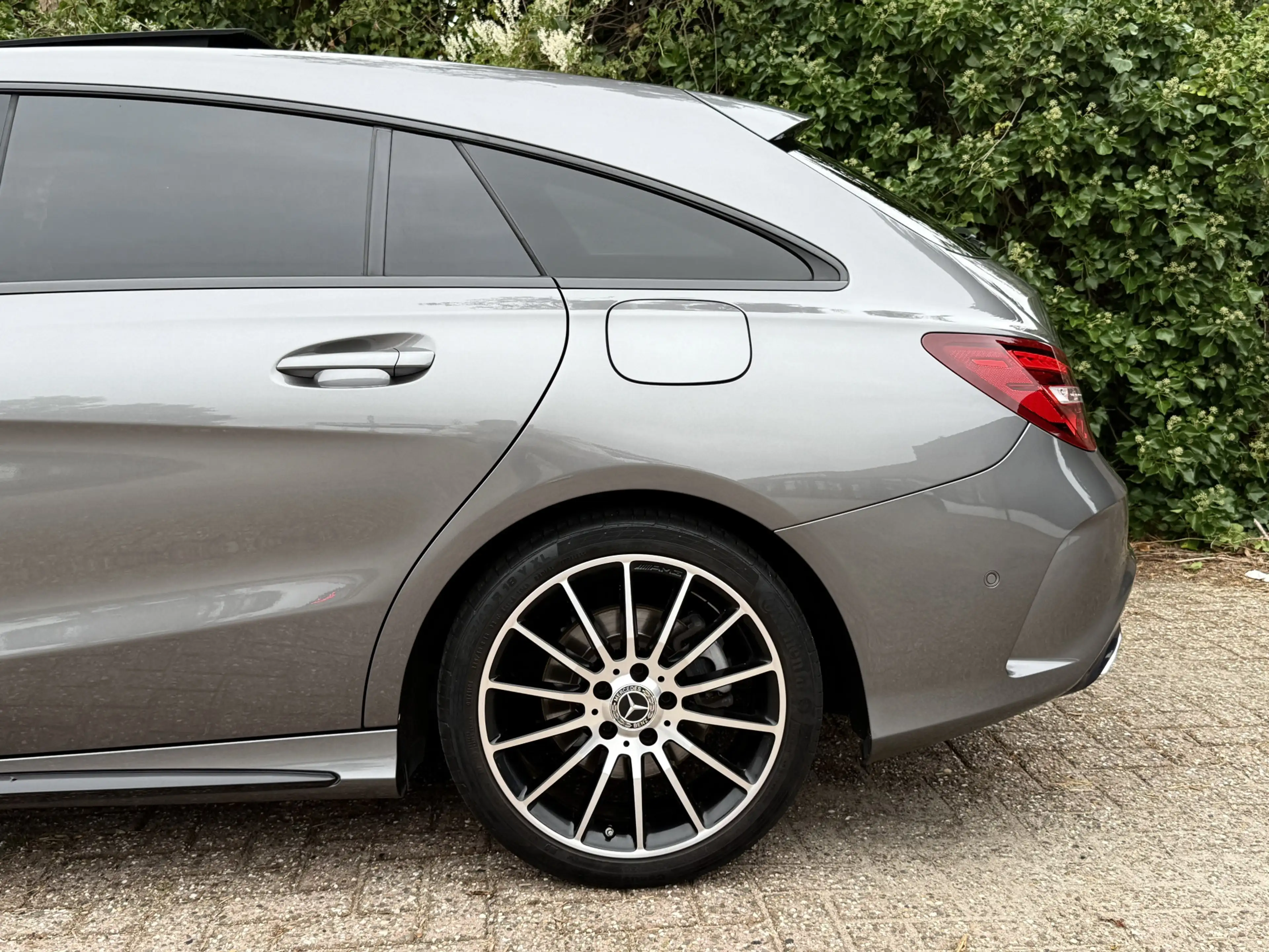 Mercedes-Benz CLA 200 Shooting Brake AMG I Edition I Pano I H&K — photo 36