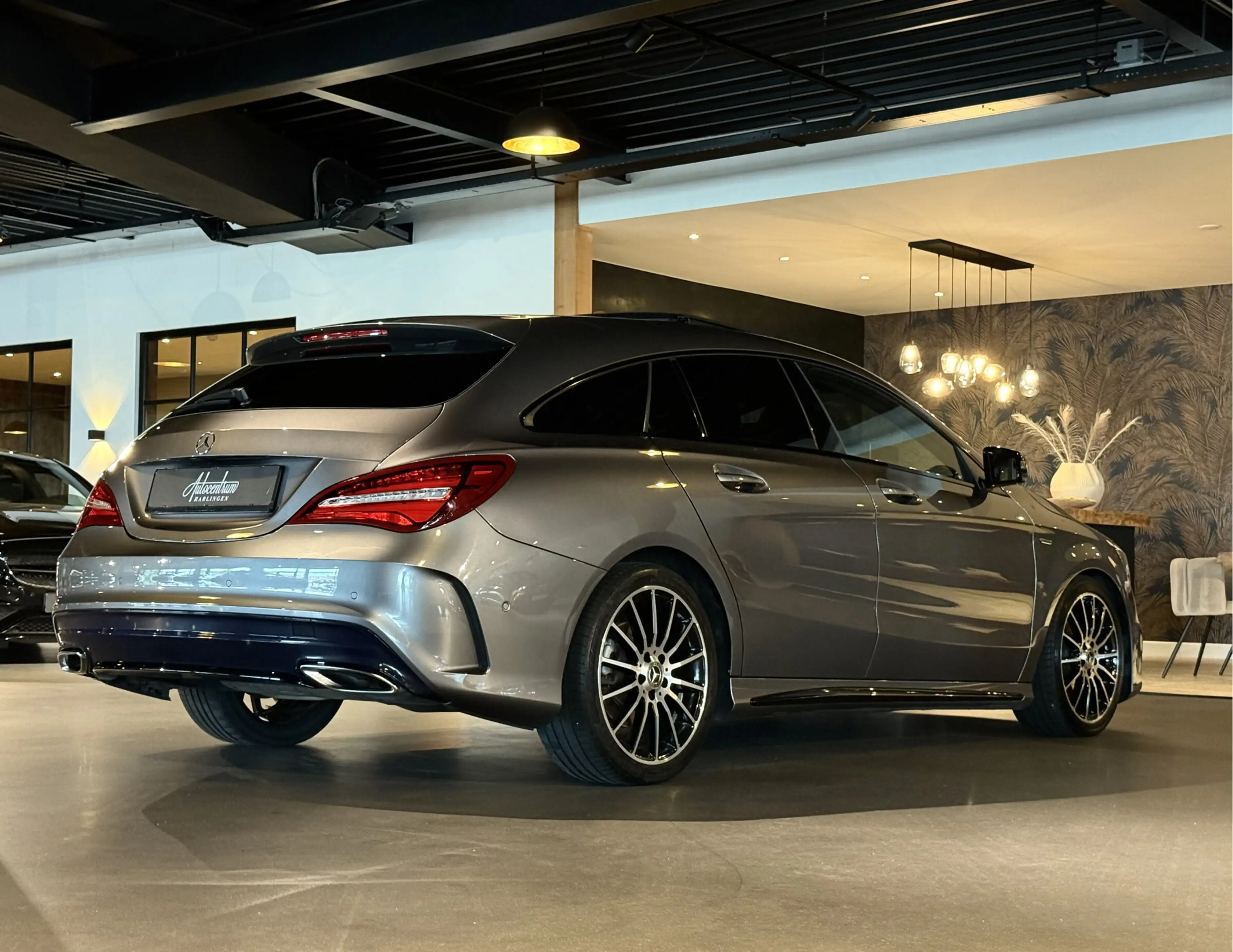Mercedes-Benz CLA 200 Shooting Brake AMG I Edition I Pano I H&K — photo 22