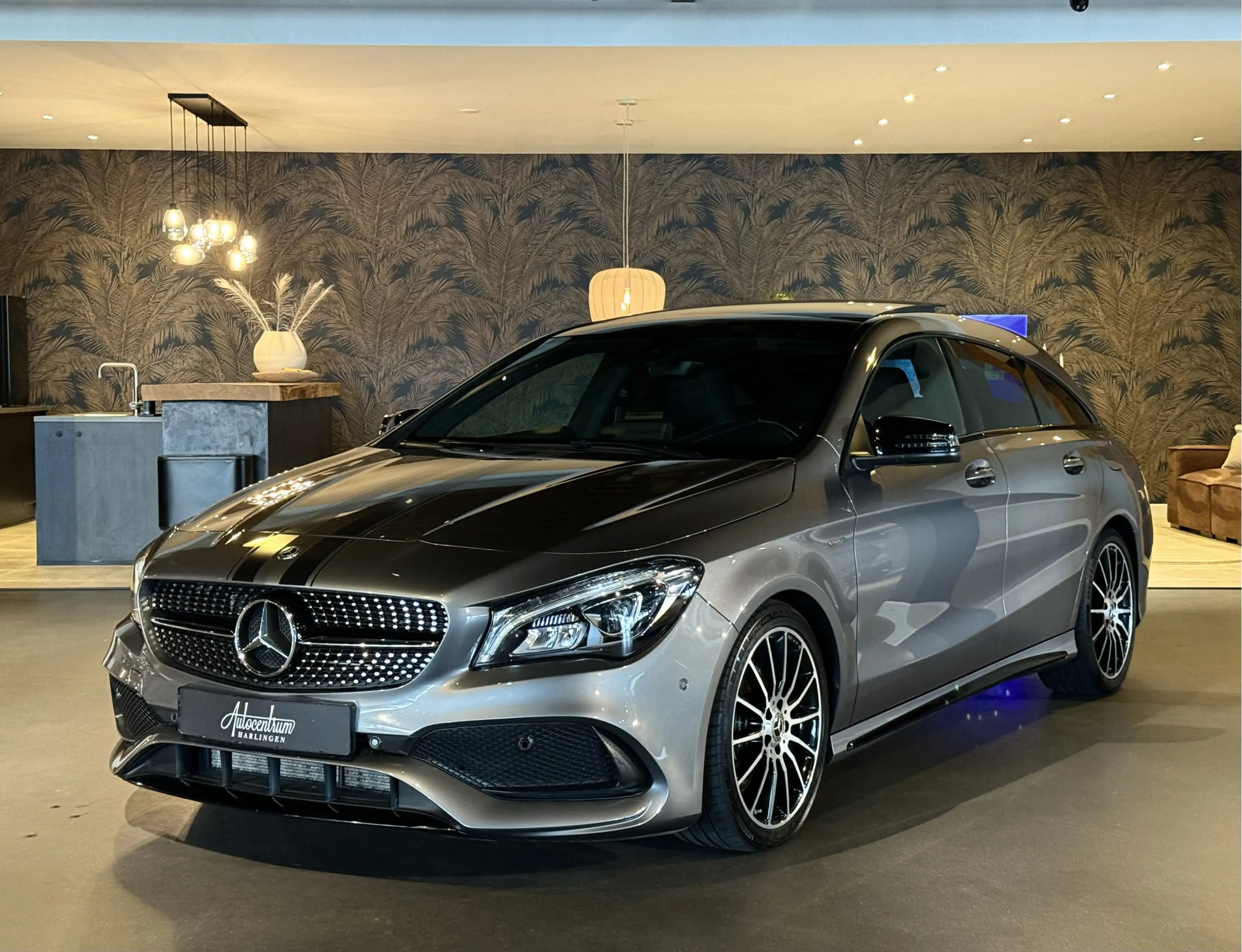 Mercedes-Benz CLA 200 Shooting Brake AMG I Edition I Pano I H&K