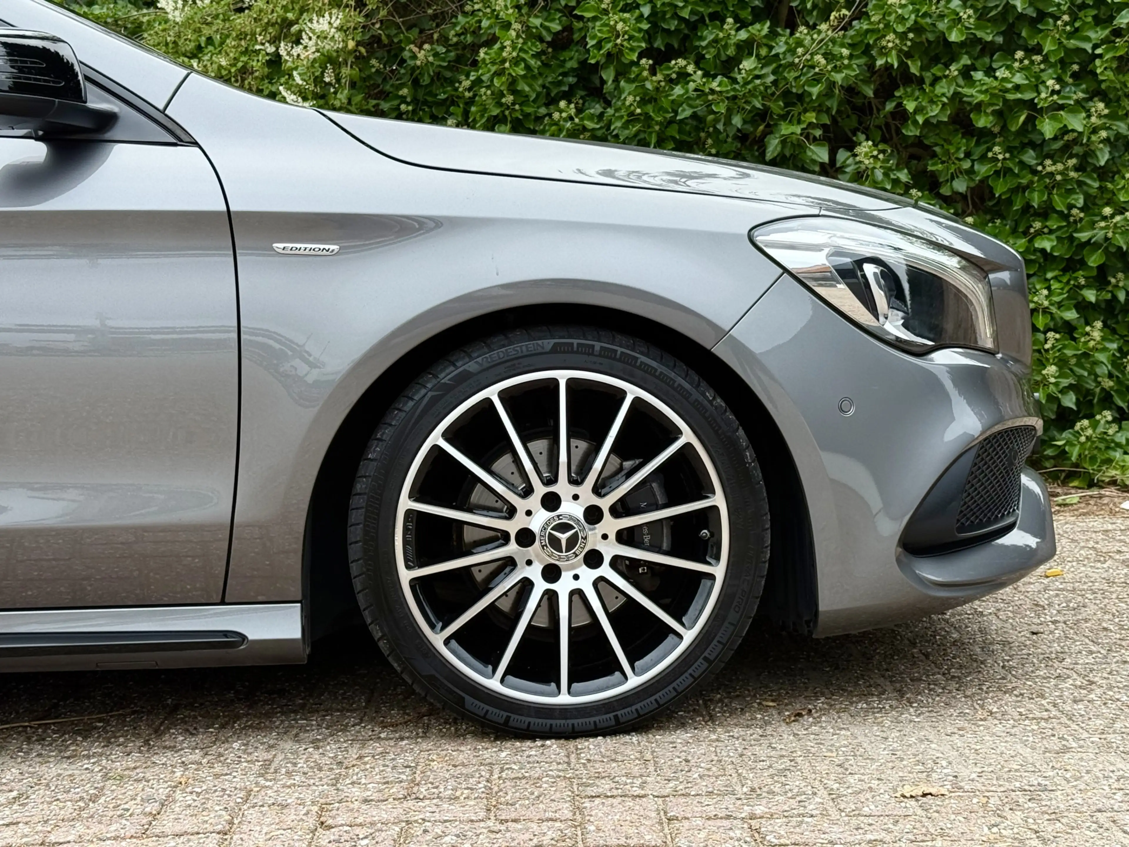 Mercedes-Benz CLA 200 Shooting Brake AMG I Edition I Pano I H&K — photo 18