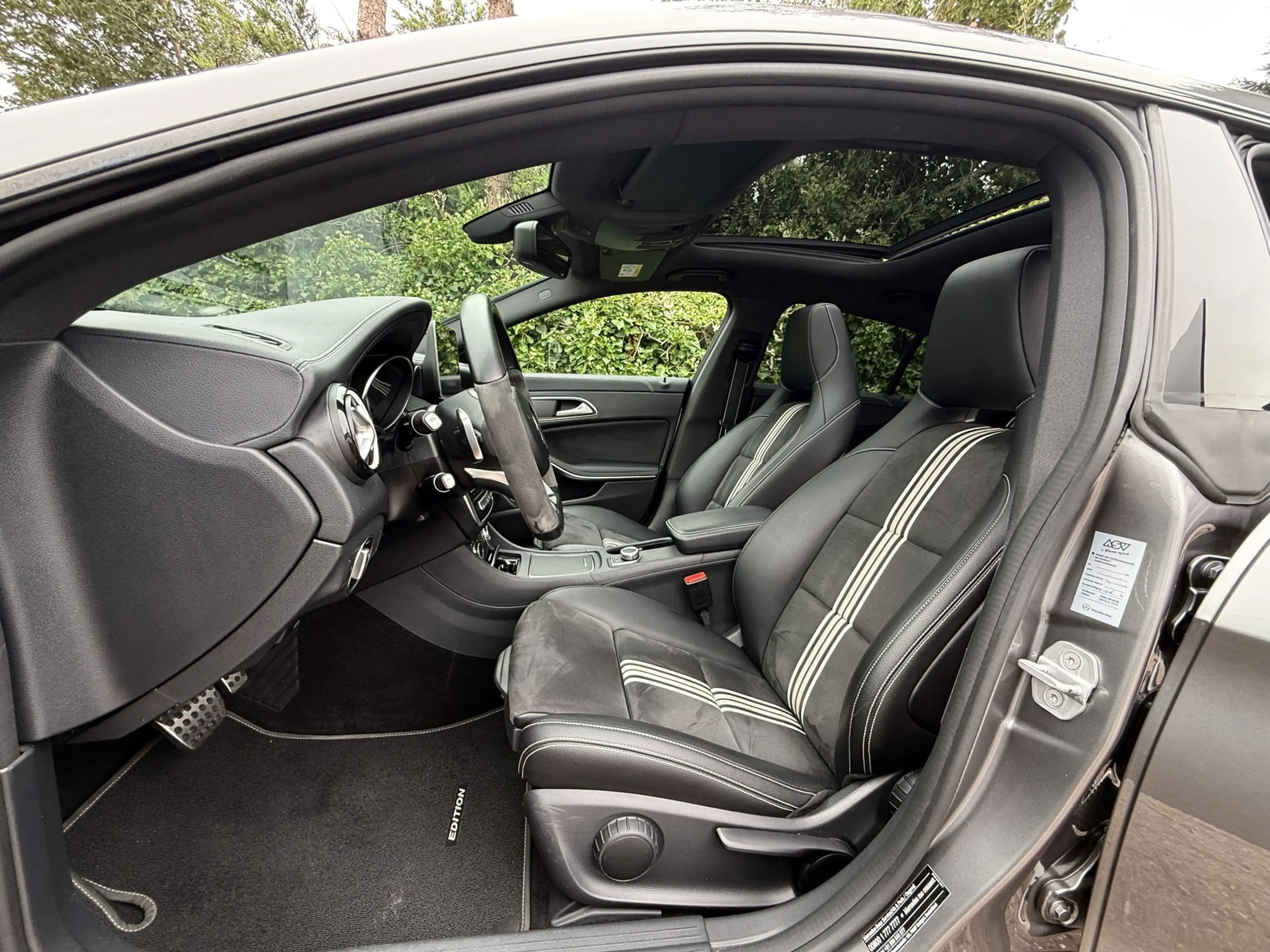 Mercedes-Benz CLA 200 Shooting Brake AMG I Edition I Pano I H&K — photo 11