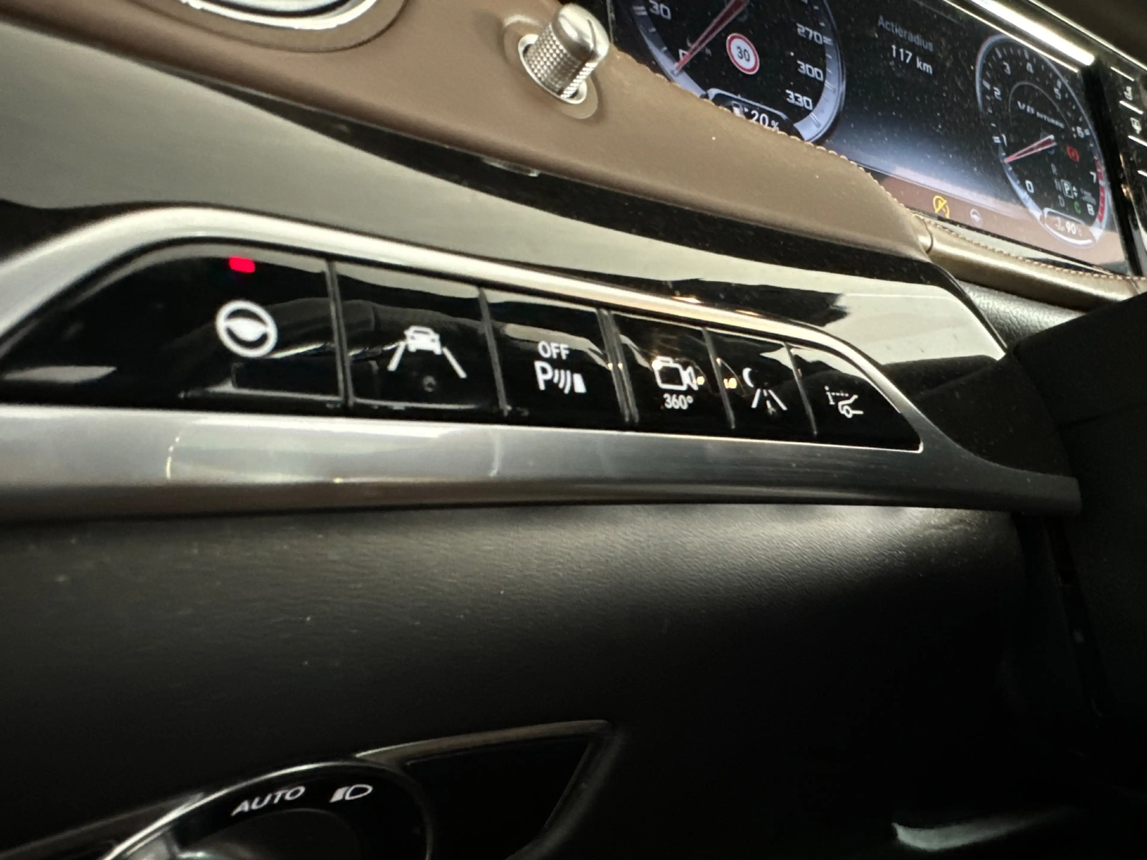 Mercedes-Benz S 63 AMG 4Matic Lang Pano|Burmester|Massage|Softclose — photo 13