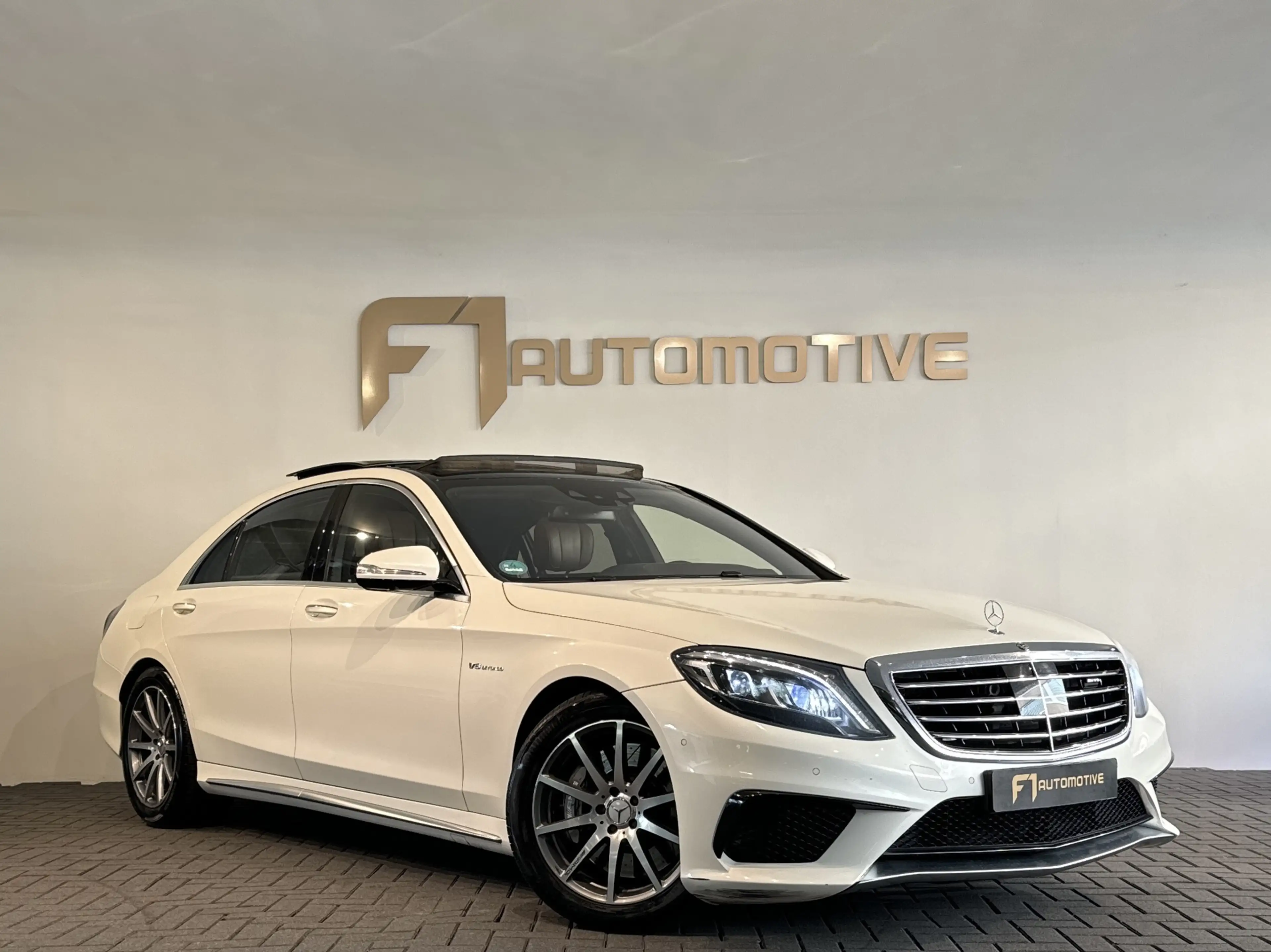 Mercedes-Benz S 63 AMG 4Matic Lang Pano|Burmester|Massage|Softclose — photo 3