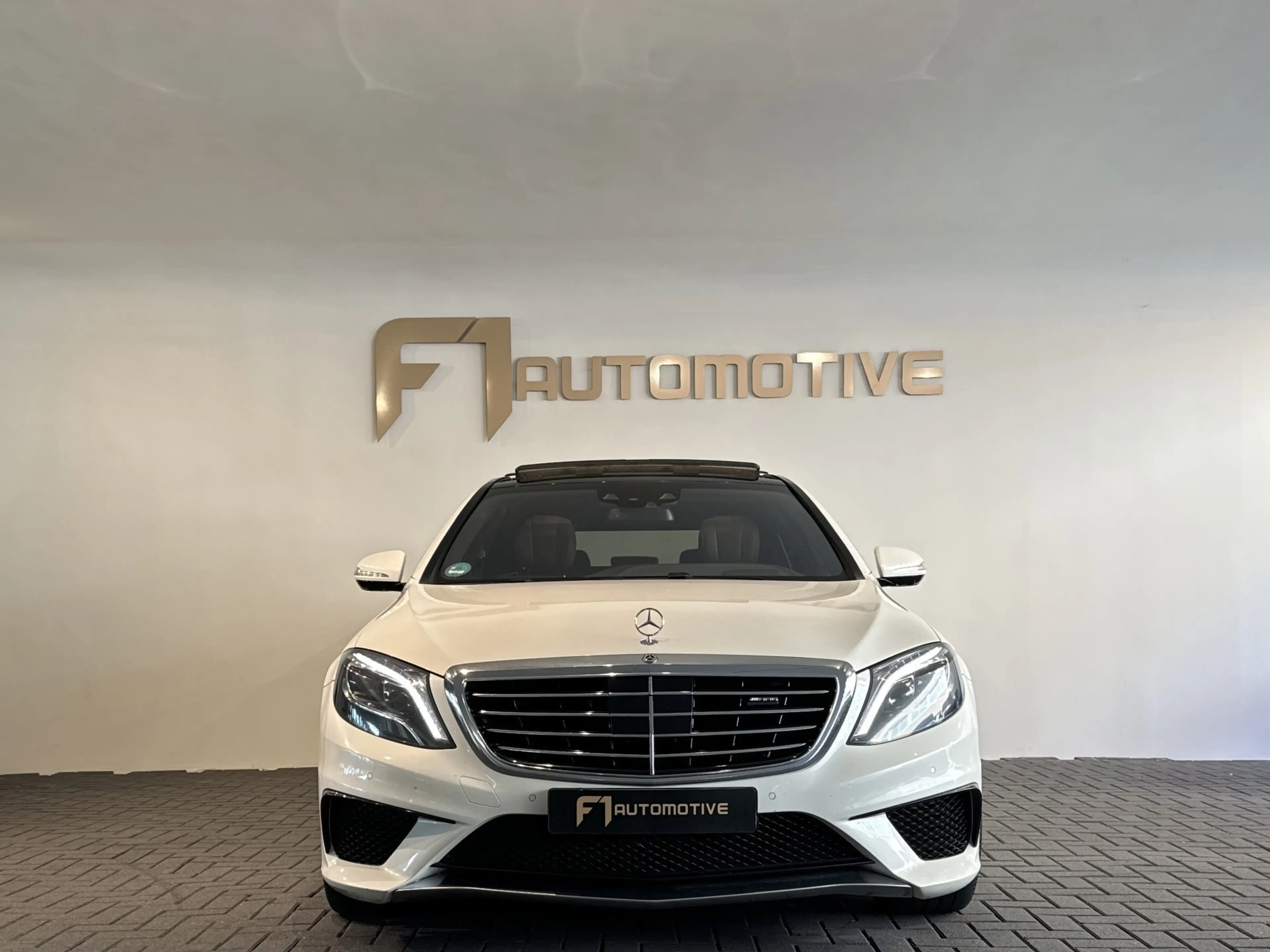 Mercedes-Benz S 63 AMG 4Matic Lang Pano|Burmester|Massage|Softclose — photo 2