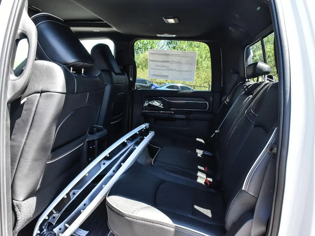 RAM 3500 снимка RAM 3500