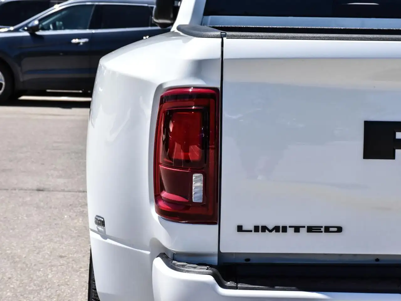 RAM 3500 снимка RAM 3500
