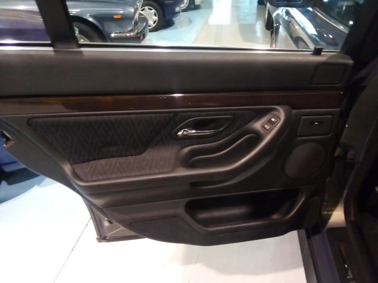 BMW 730d Aut., foto 4