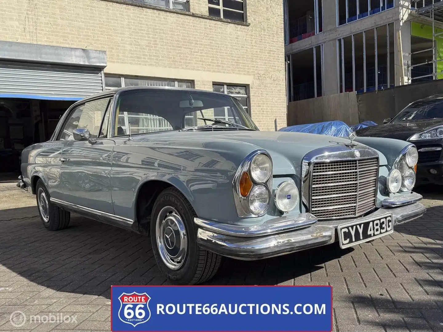 Mercedes-Benz 280 280SE Coupe | Route 66 Auctions Gris - 1