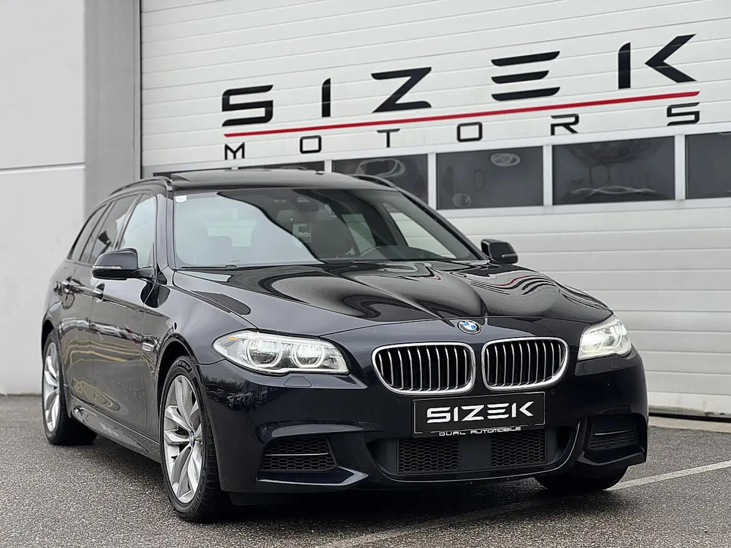 BMW 535 d xDrive Touring Aut.|M-PAKET|LCI|DiGI-TACHO|PANO Schwarz - 2