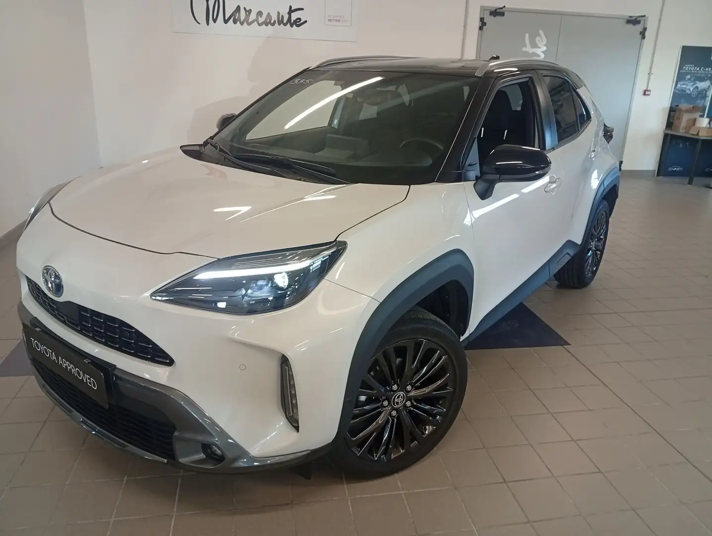 Toyota Yaris Cross Yaris Cross 1.5 Hybrid 5p. E-CVT Adventure Blanco - 1