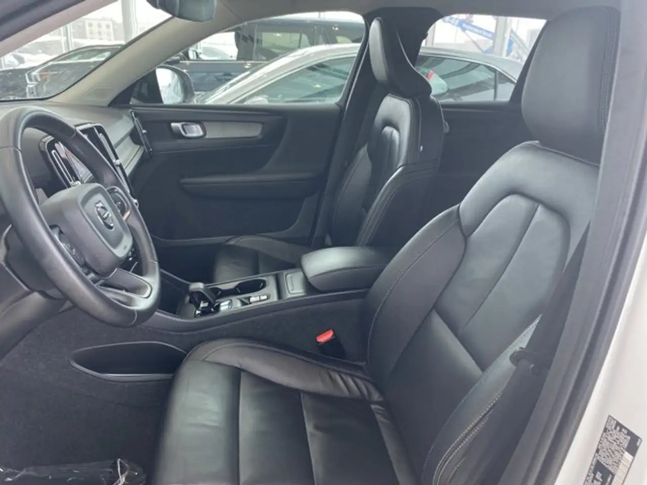 Volvo XC40 снимка Volvo XC40
