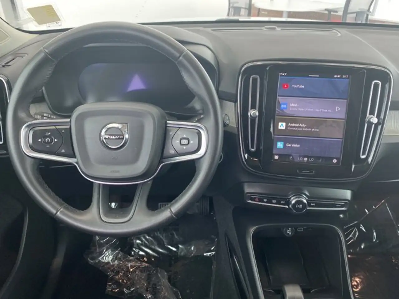 Volvo XC40 снимка Volvo XC40