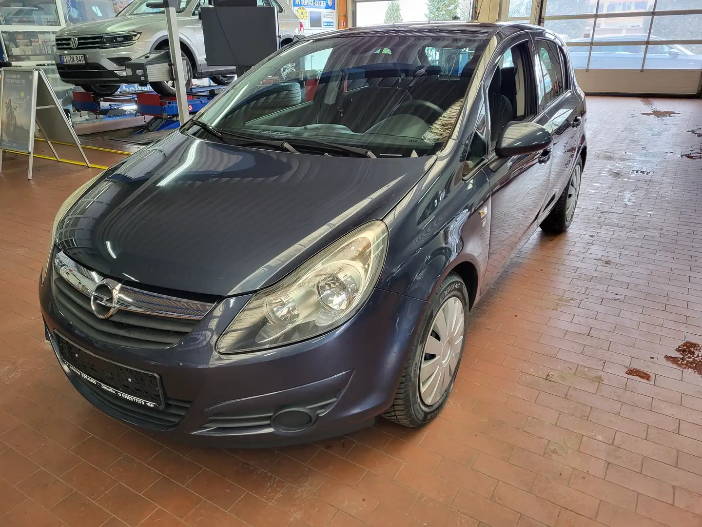 Opel Corsa 1.4 16V 111 Jahre Bleu - 1