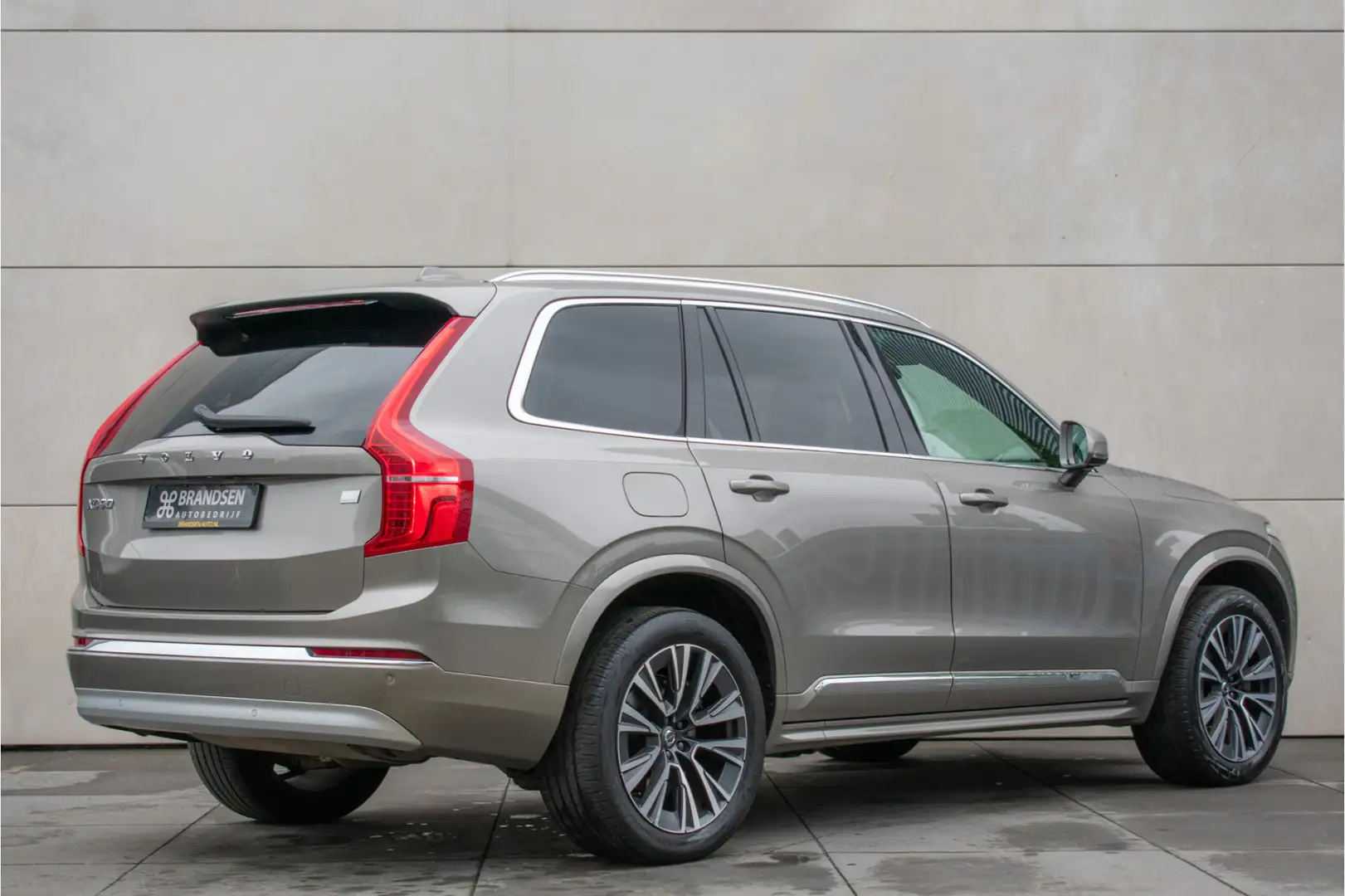 Volvo XC90 2.0 T8 Recharge AWD Inscription Expression Luchtve Grijs - 2
