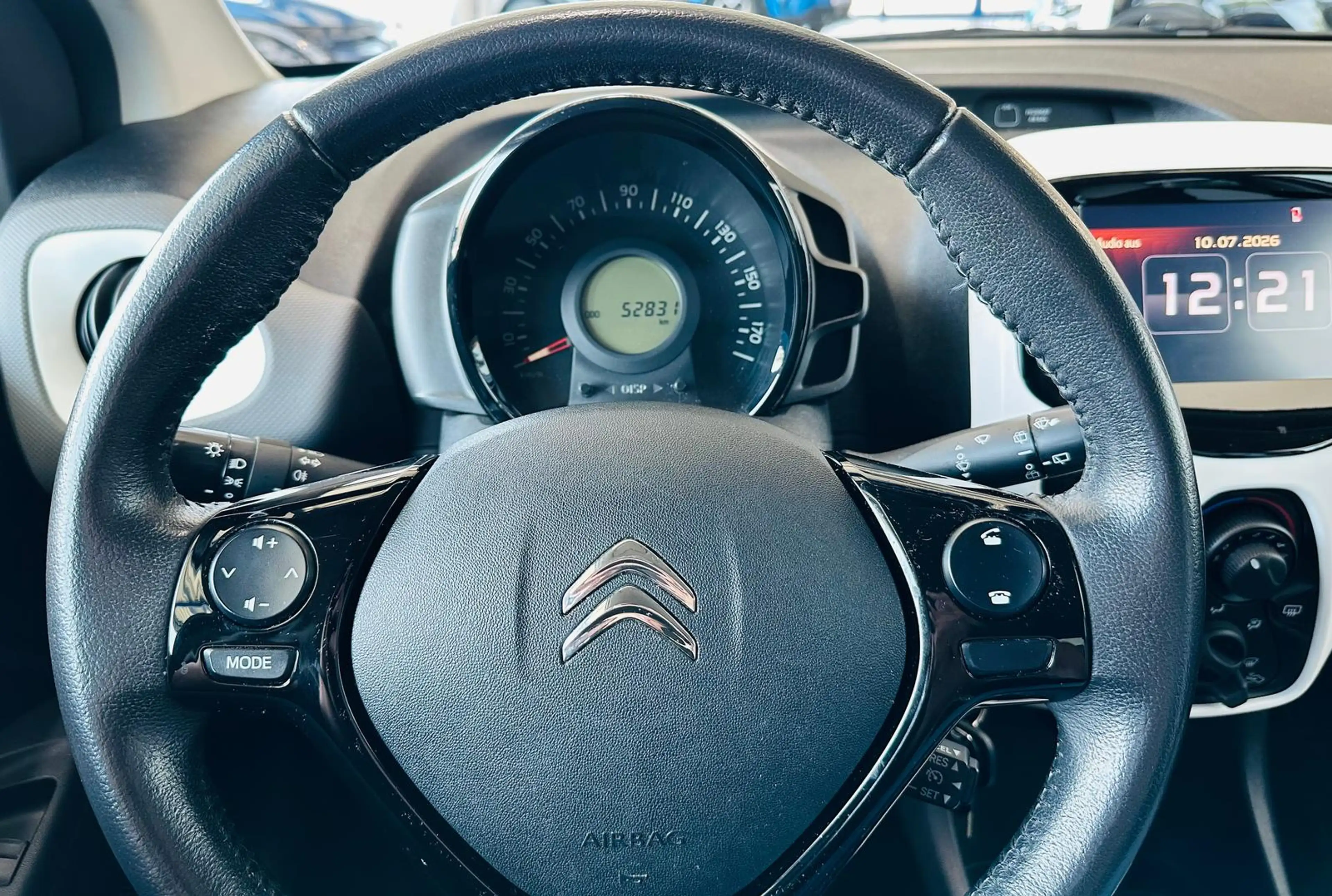 Citroen C1 1.0 VTi Millenium Klima CarPlay Tempomat — photo 6