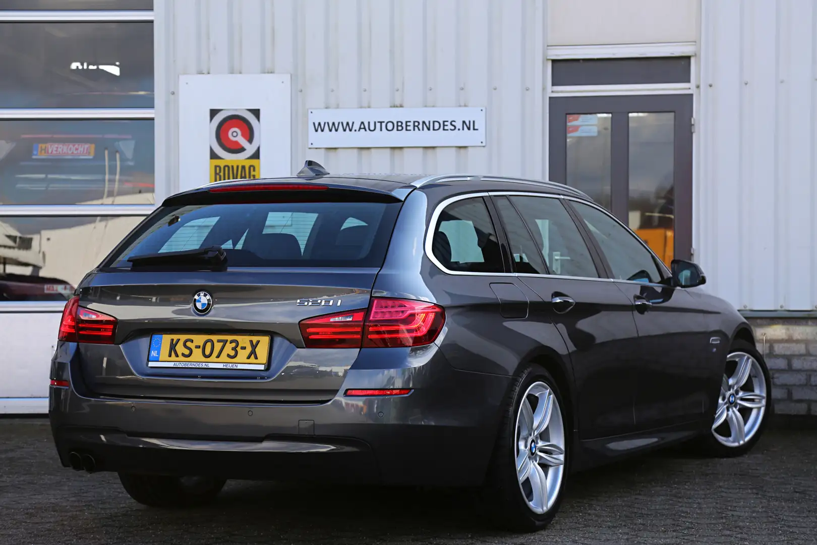 BMW 520 5-serie Touring 520i 184PK M Sport*NL-Auto*Pano/Co Grigio - 2