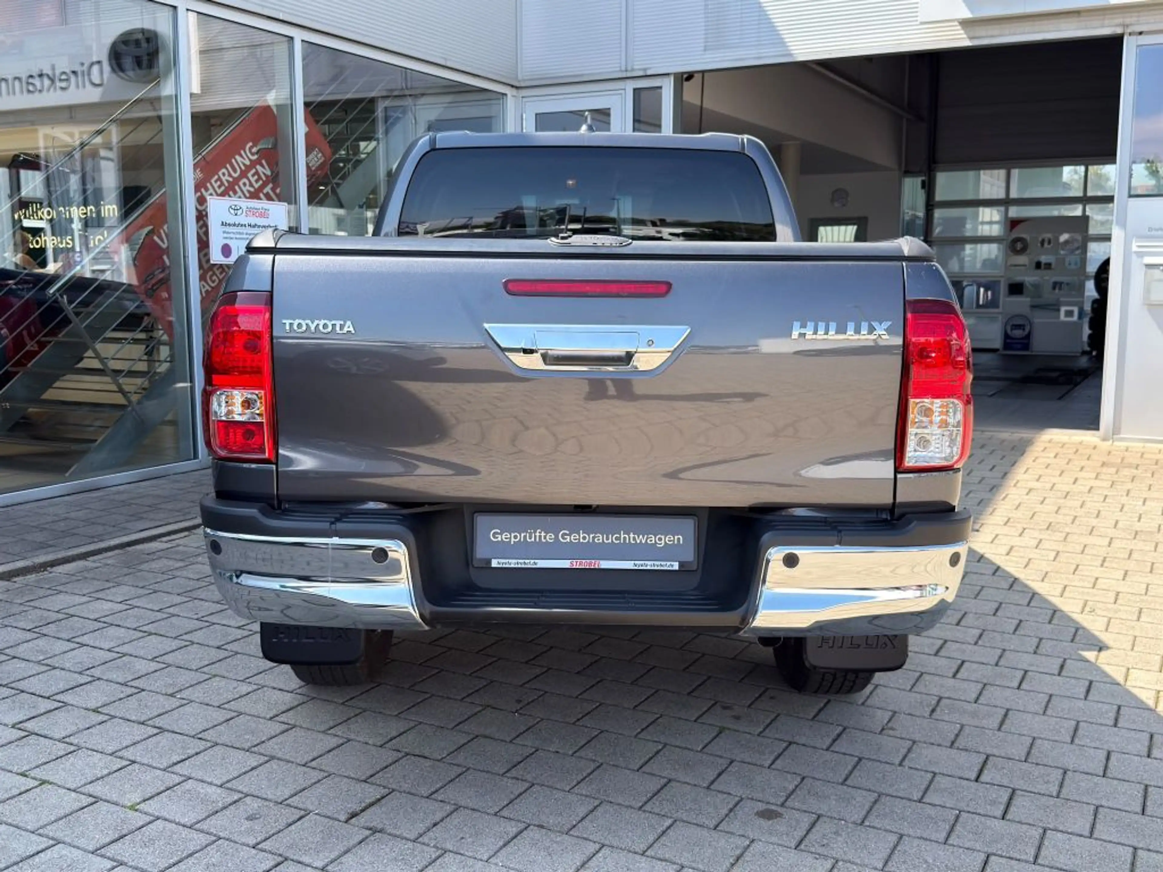 Toyota Hilux 4x4 Double Cab Autm. Comfort — photo 4