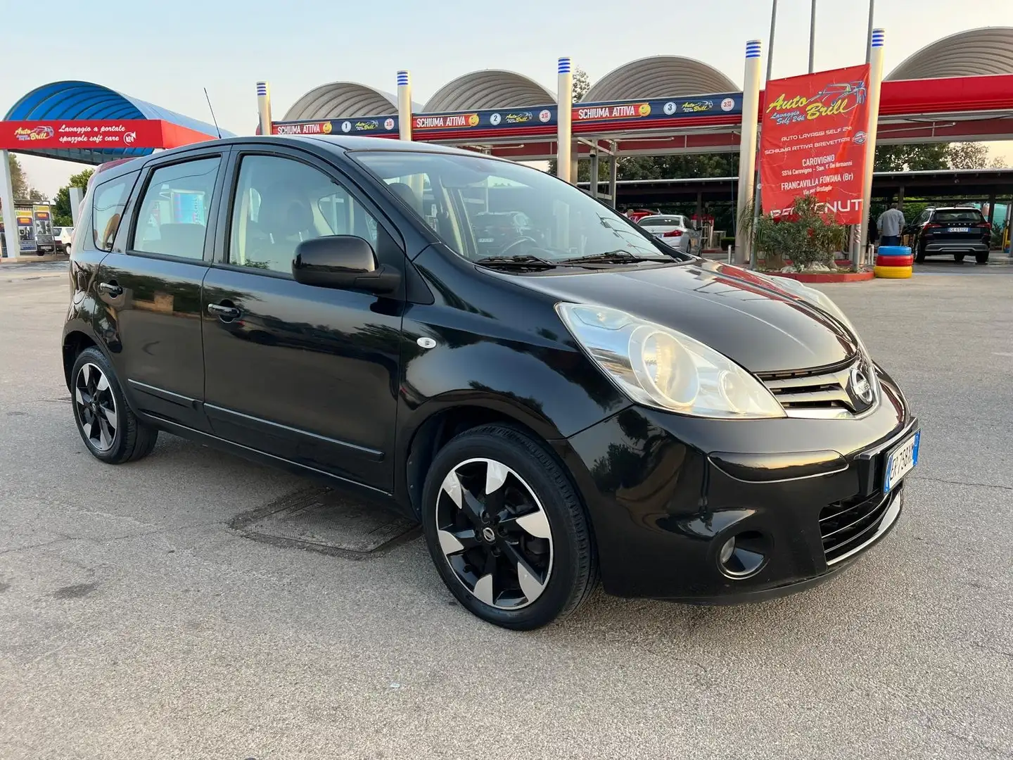 Nissan Note Note 1.5 dci Tekna 90cv Noir - 1