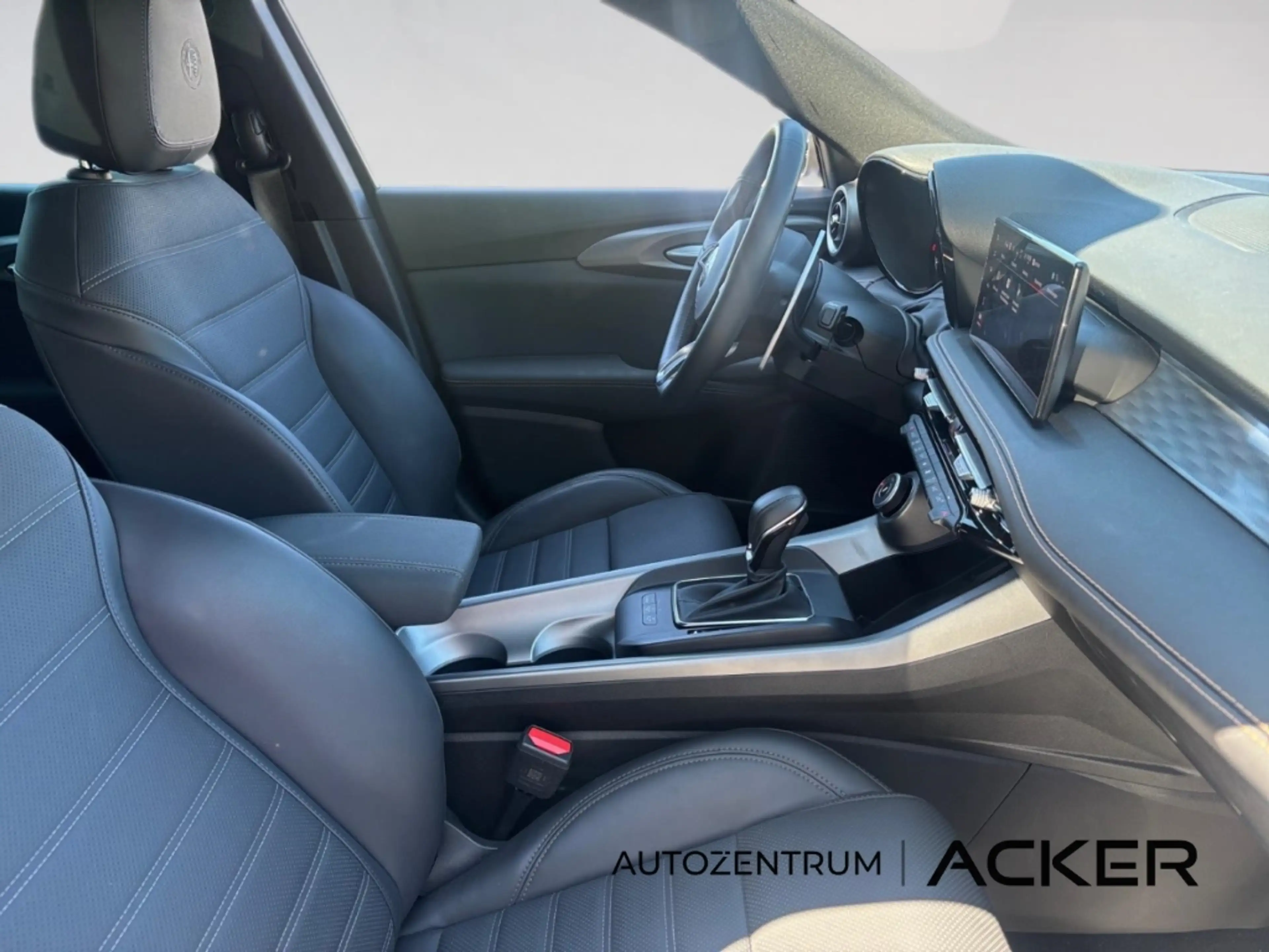Alfa Romeo Tonale Veloce Plug-In-Hybrid AWD AT. 360Kam -45%* — photo 9