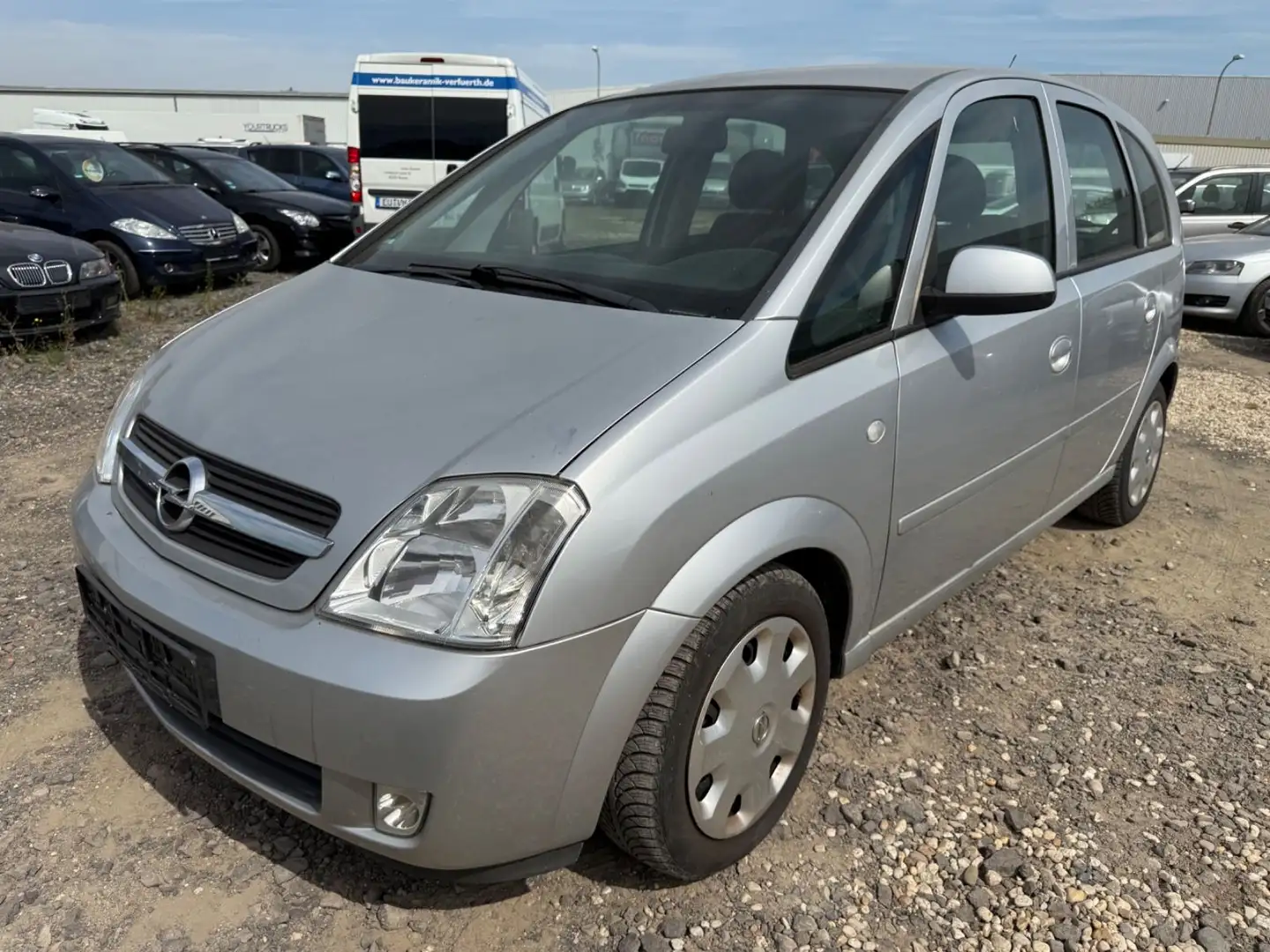 Opel Meriva Edition Silber - 1