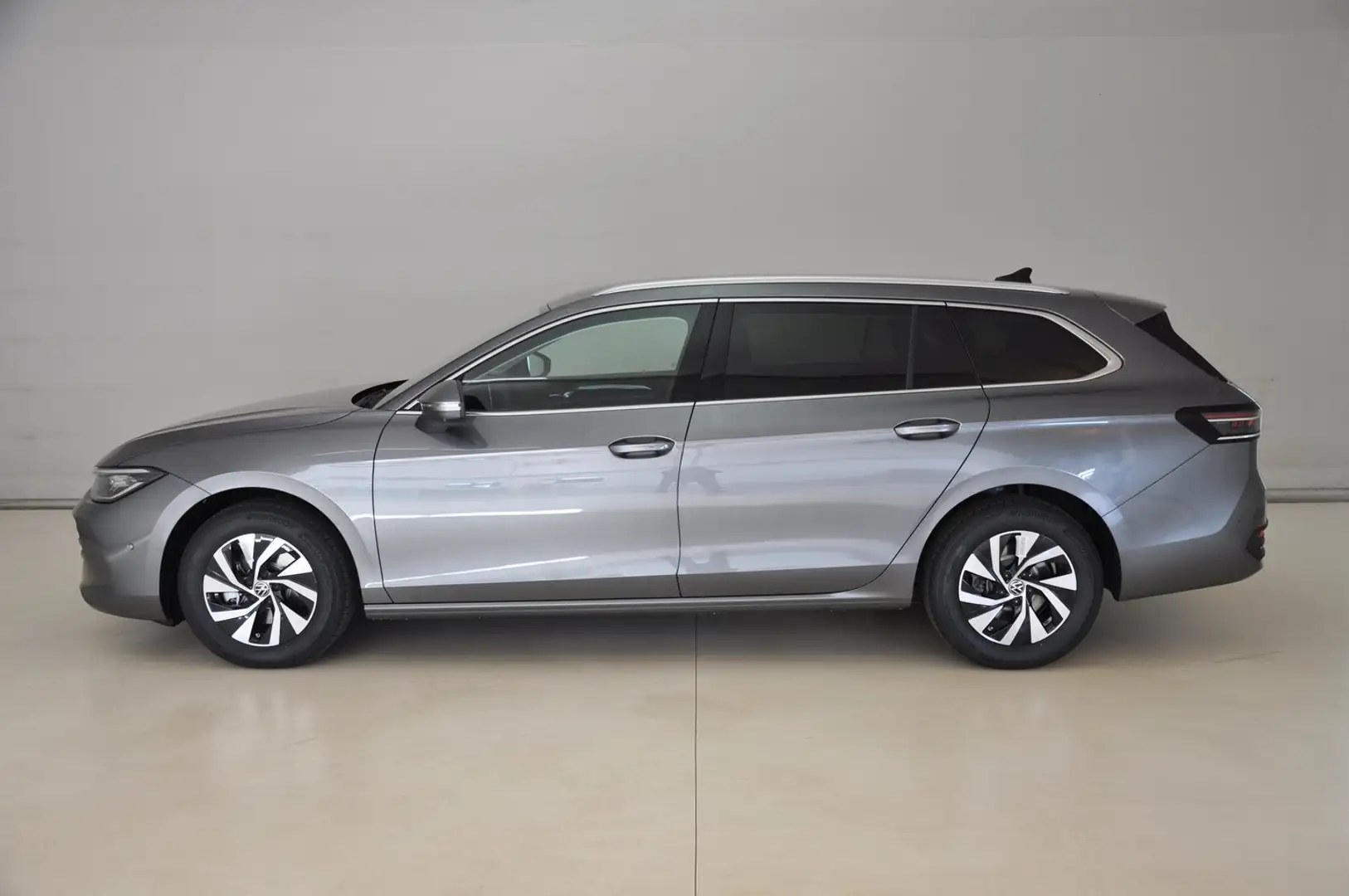 Volkswagen Passat Variant Business TDI DSG Grau - 2