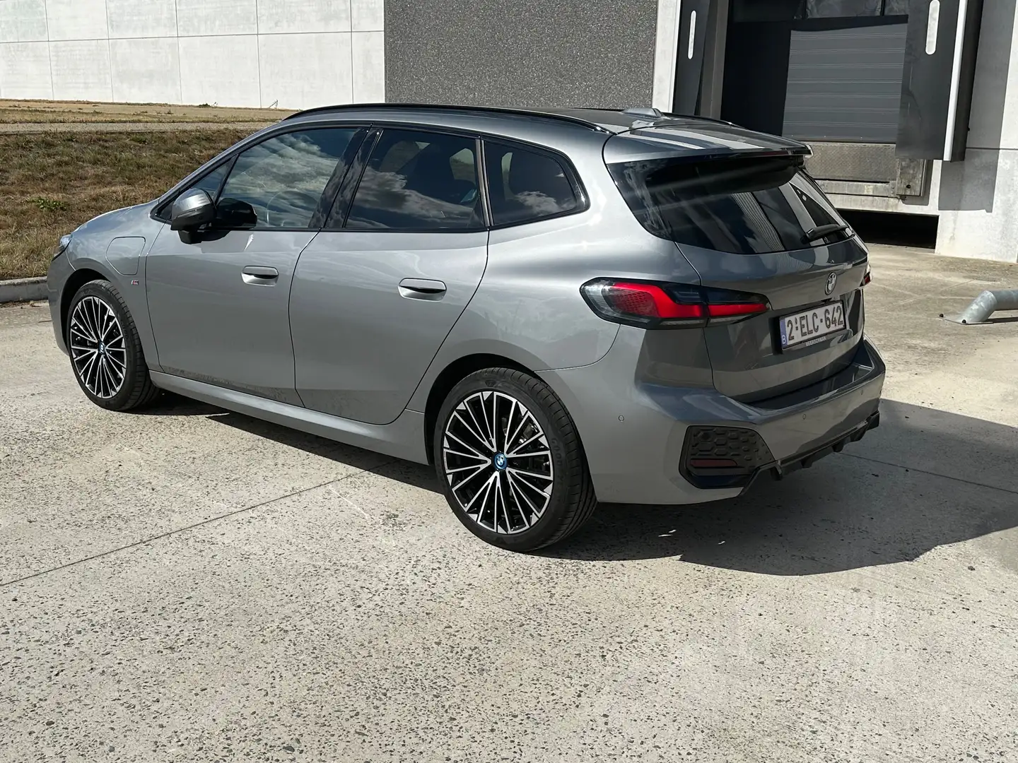 BMW 230 230e xDrive Active Tourer Aut. Zilver - 2