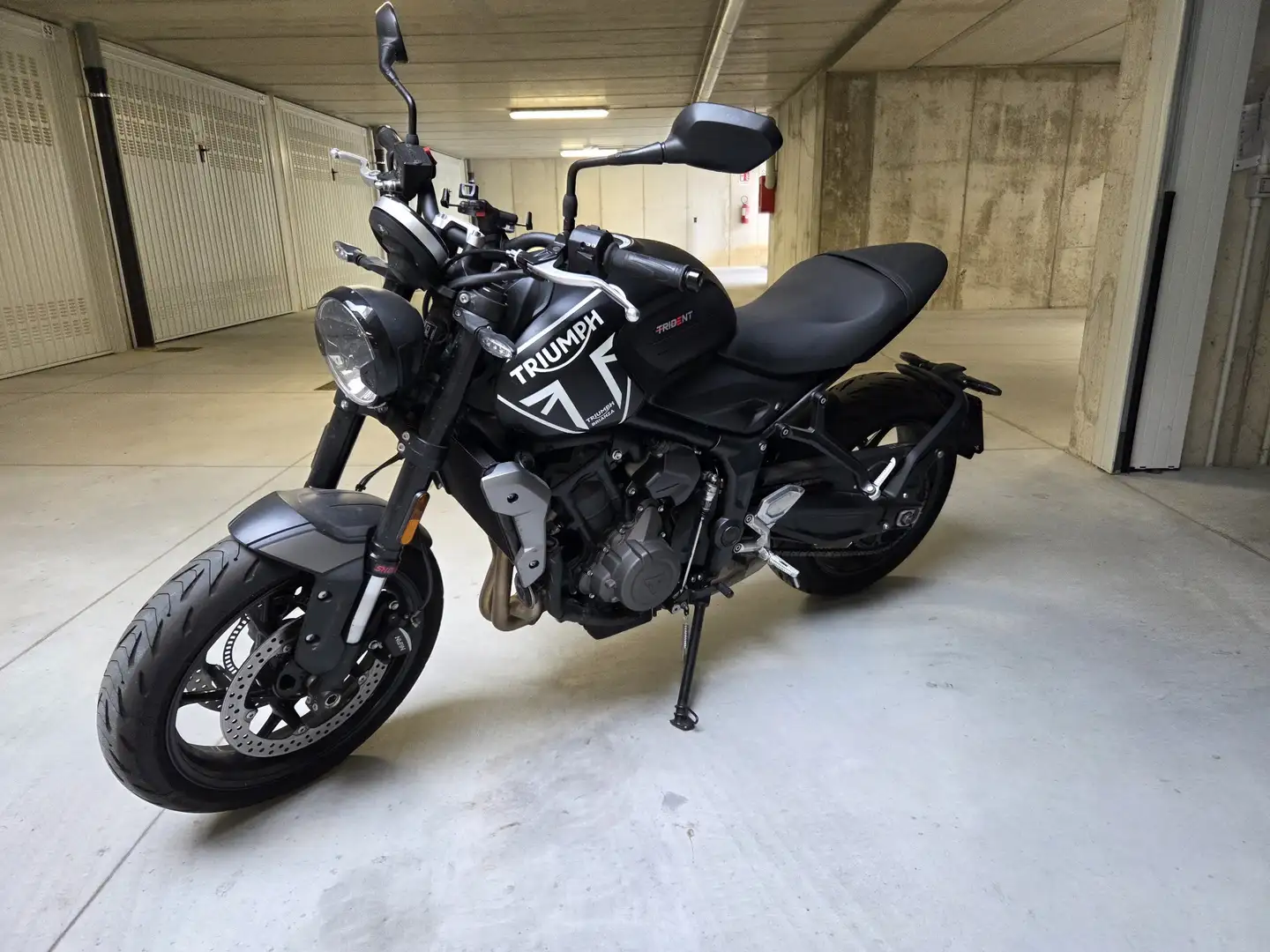 Triumph Trident 660 Black - 1