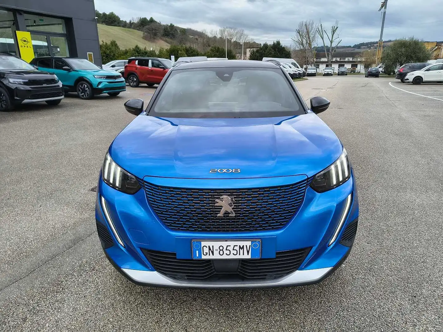Peugeot 2008 2ª serie motore elettrico 136 CV GT Bleu - 2