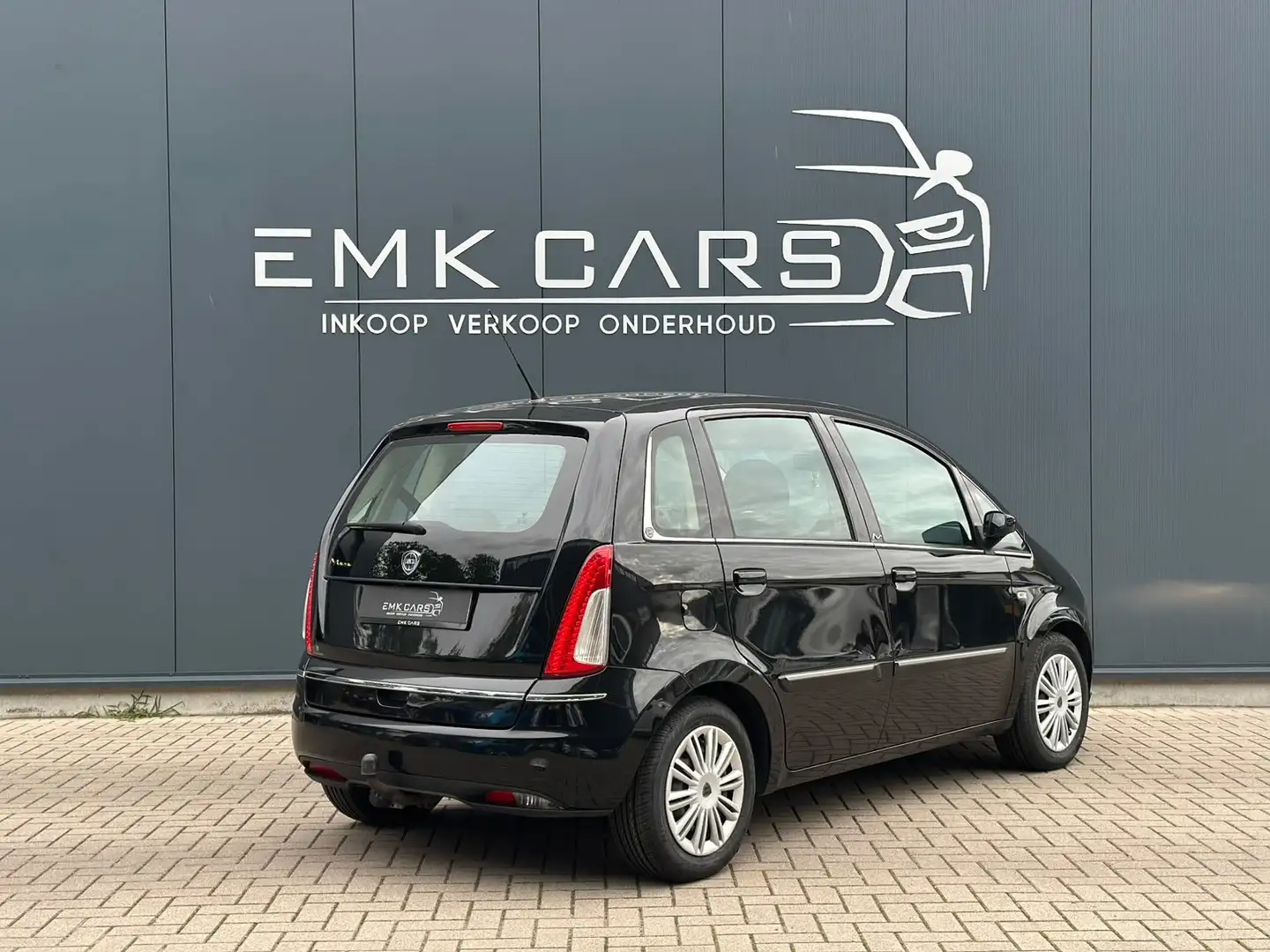 Lancia MUSA 1.4 Oro Schwarz - 2